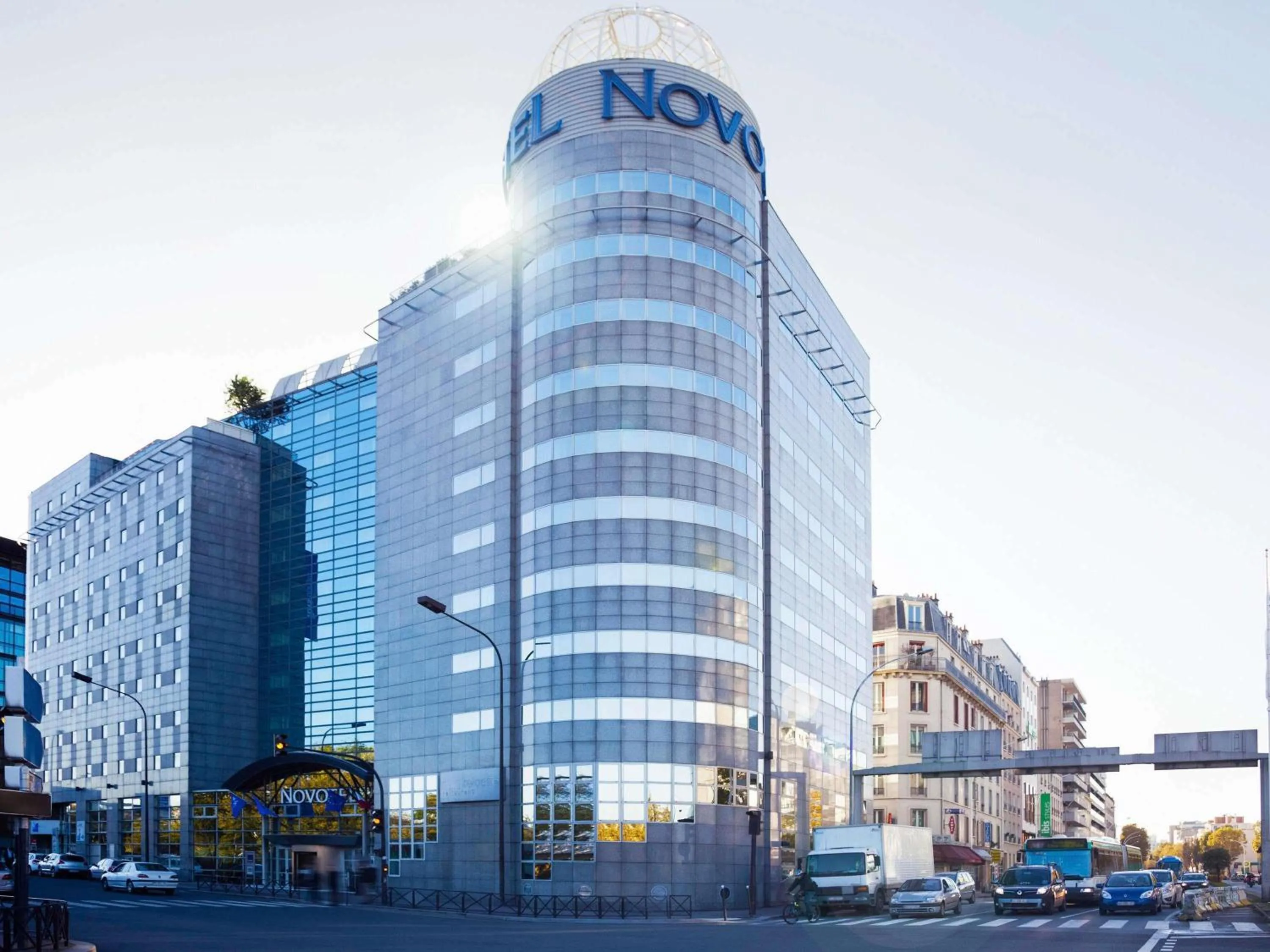 Property building in Novotel Paris 14 Porte d'Orléans