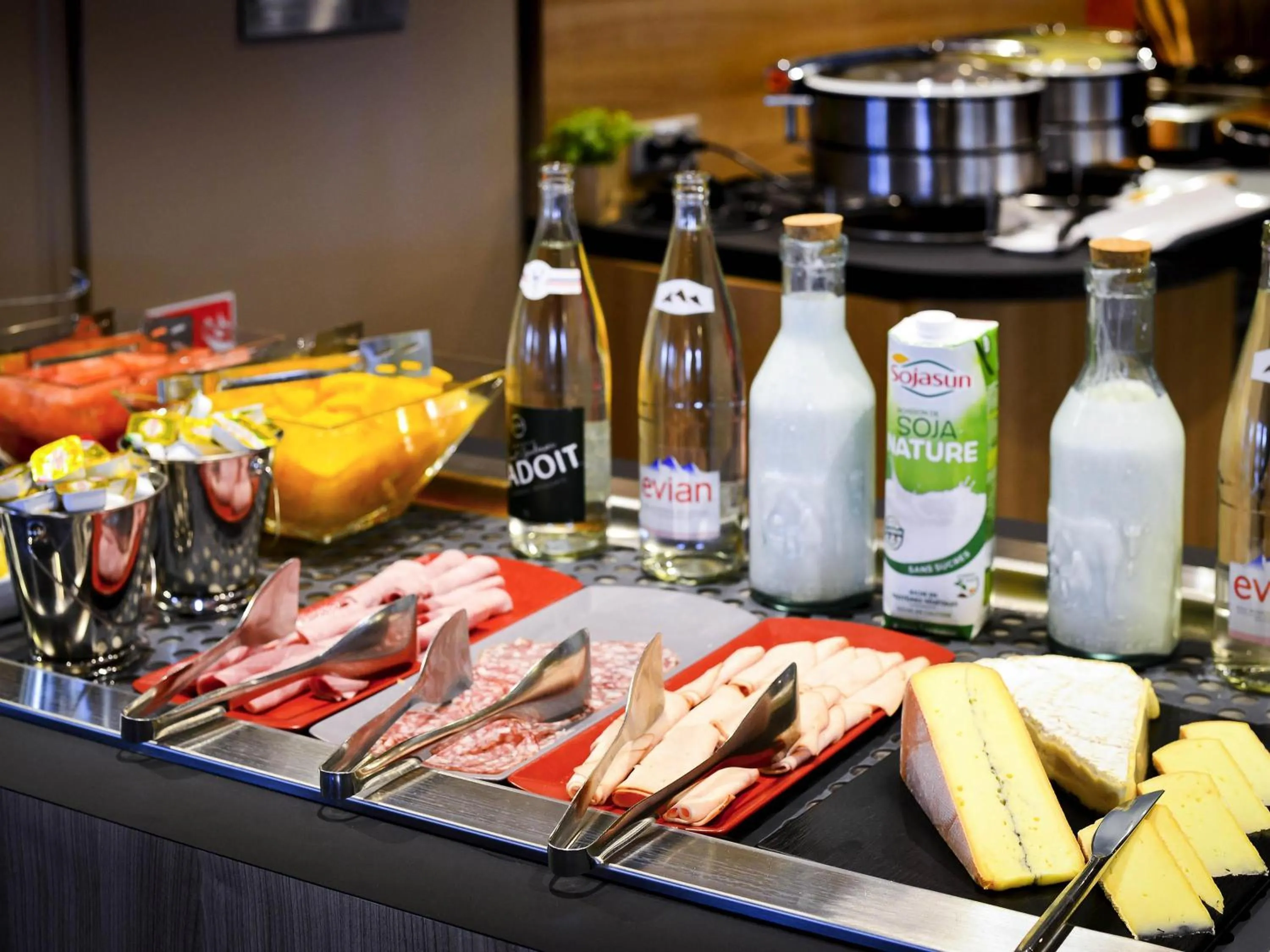 Breakfast in Novotel Paris 14 Porte d'Orléans