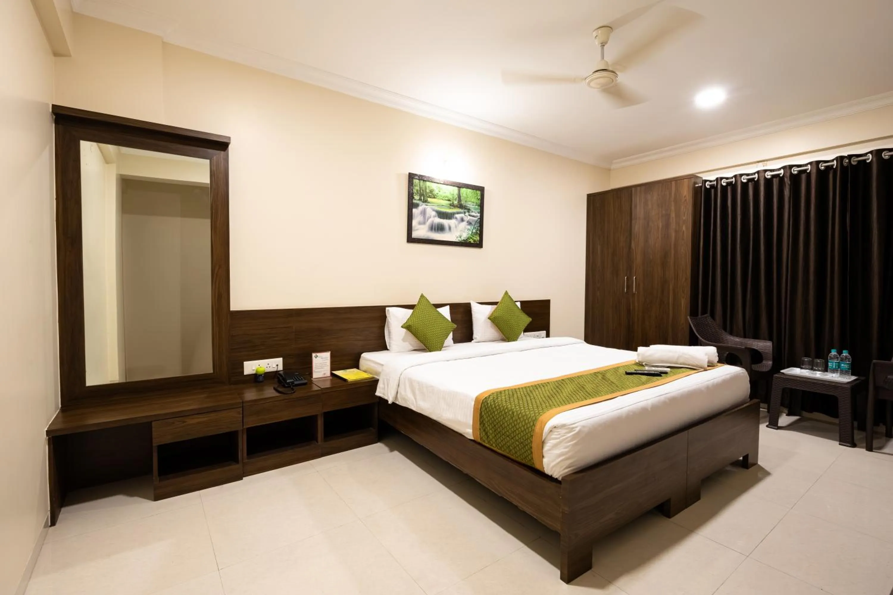 Bed in Kedari Residency