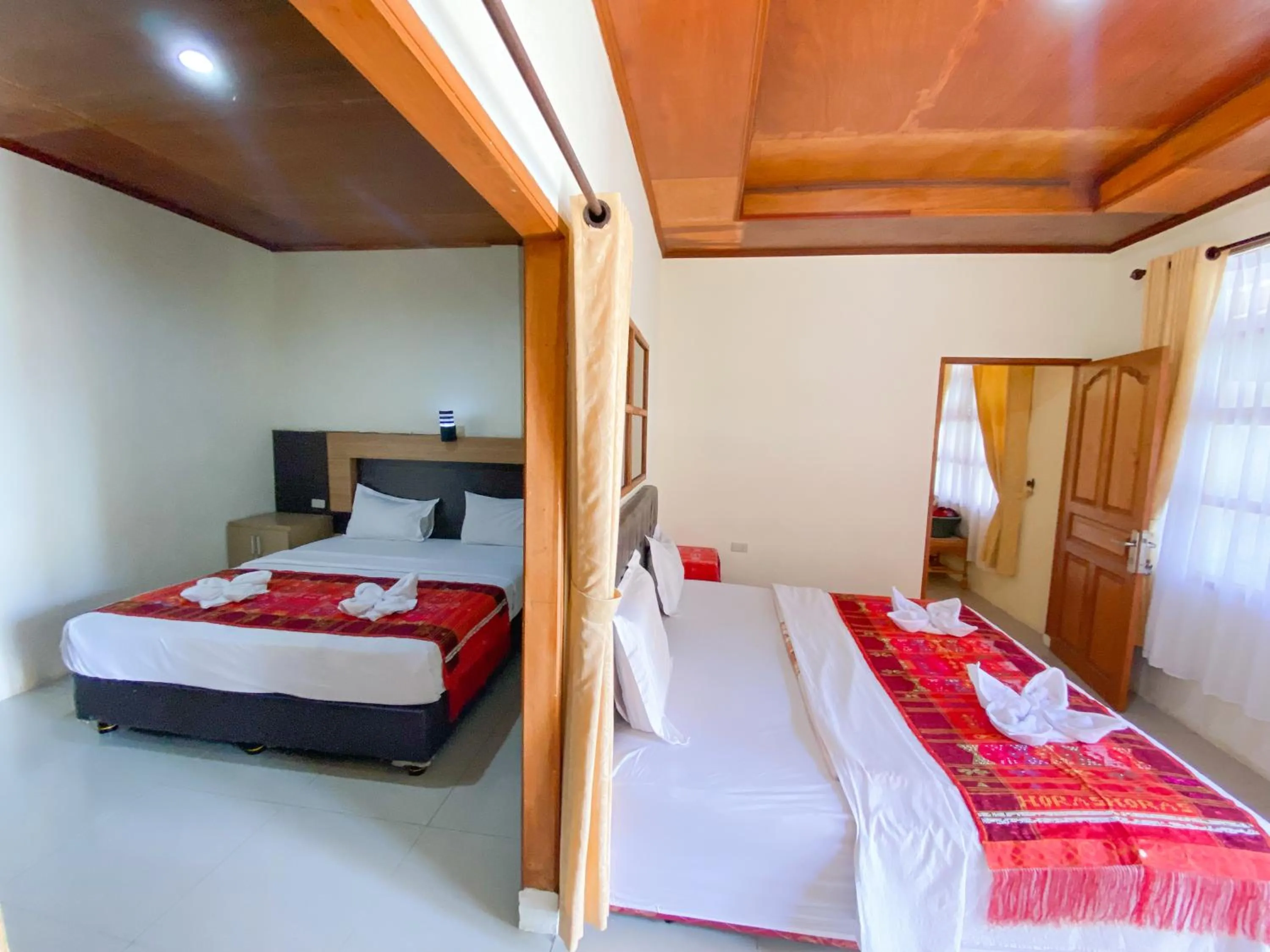 Bedroom, Bed in Lekjon Cottage