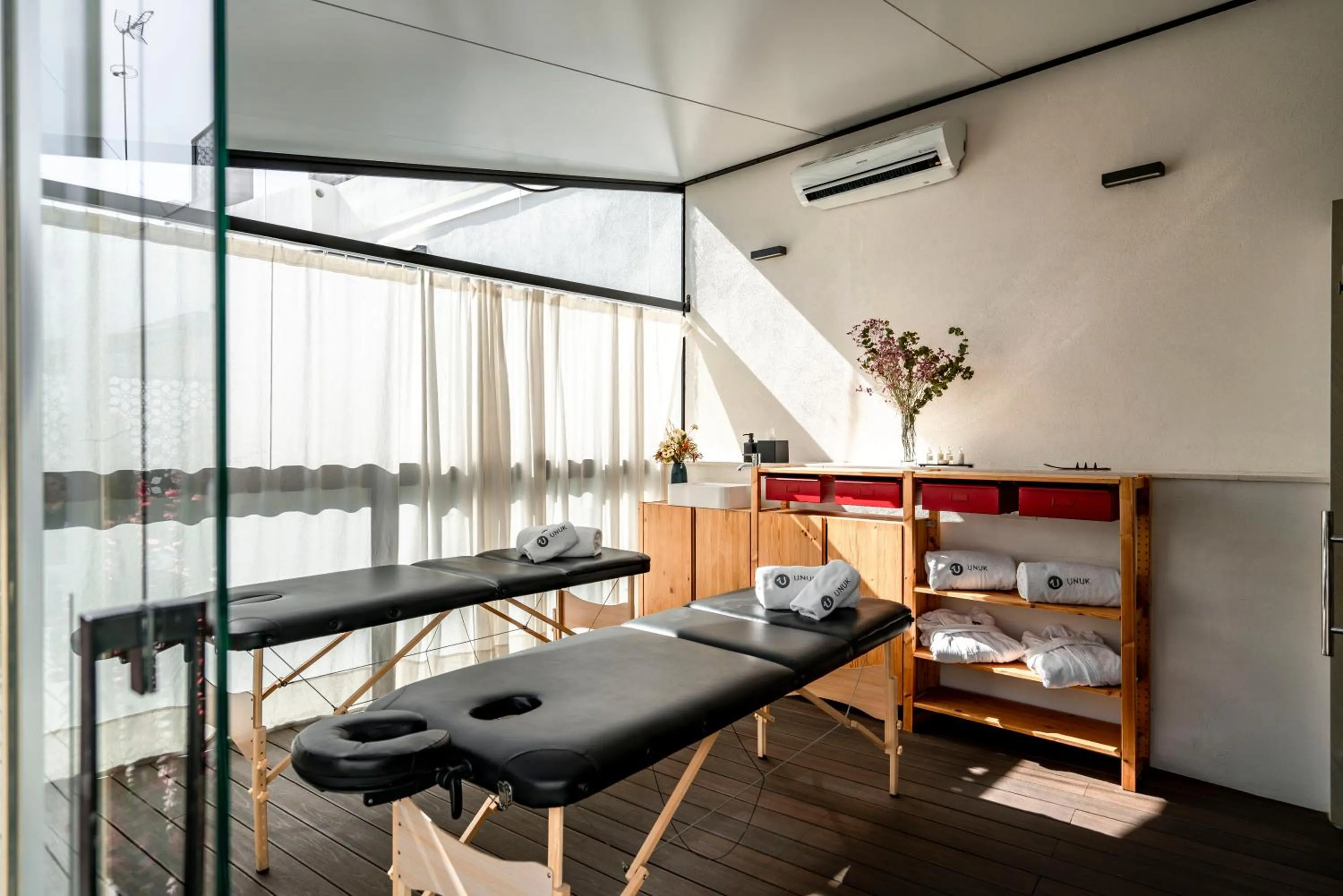 Massage in Vincci Selección Unuk 5 GL