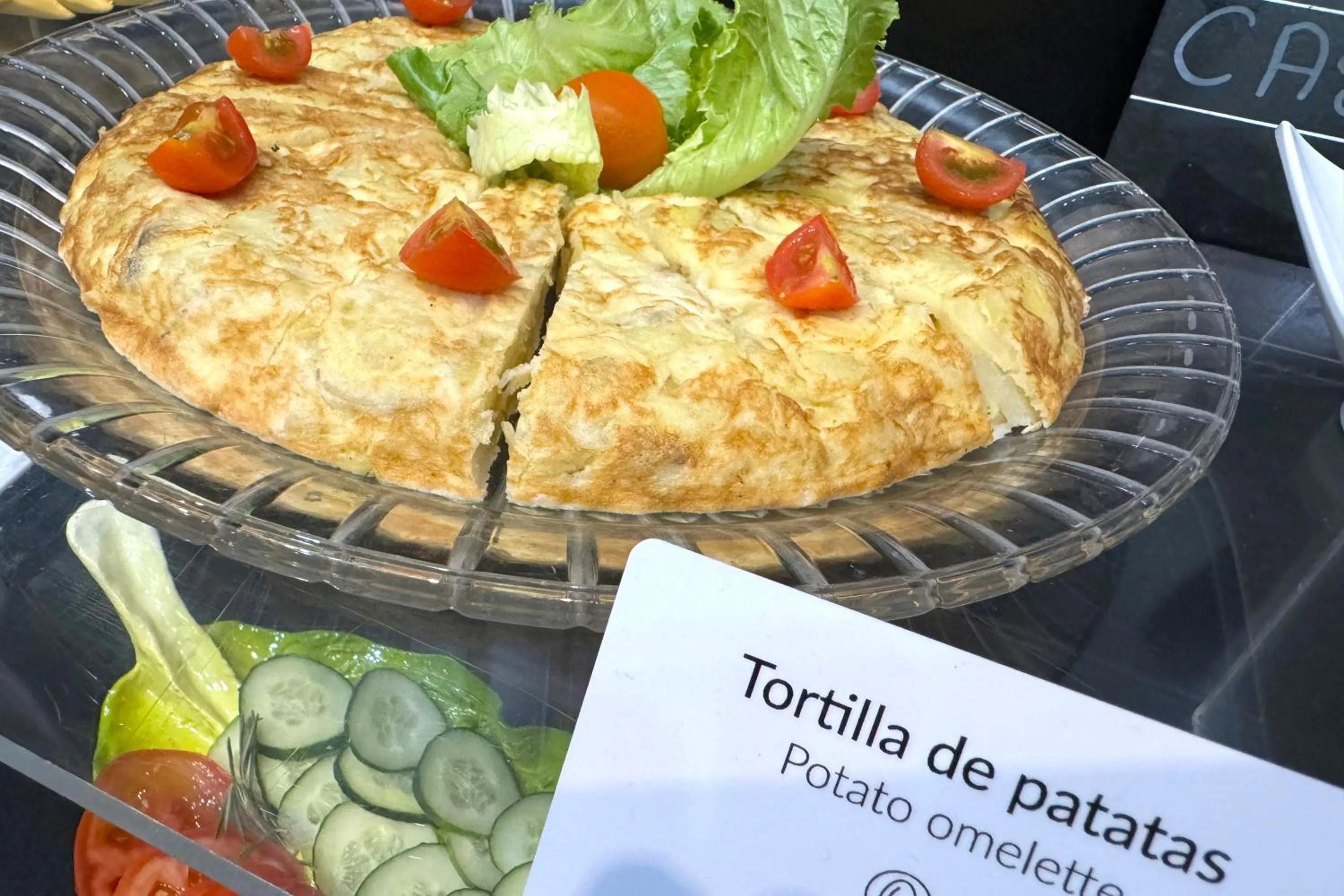 Buffet breakfast in Casual del Cine Valencia