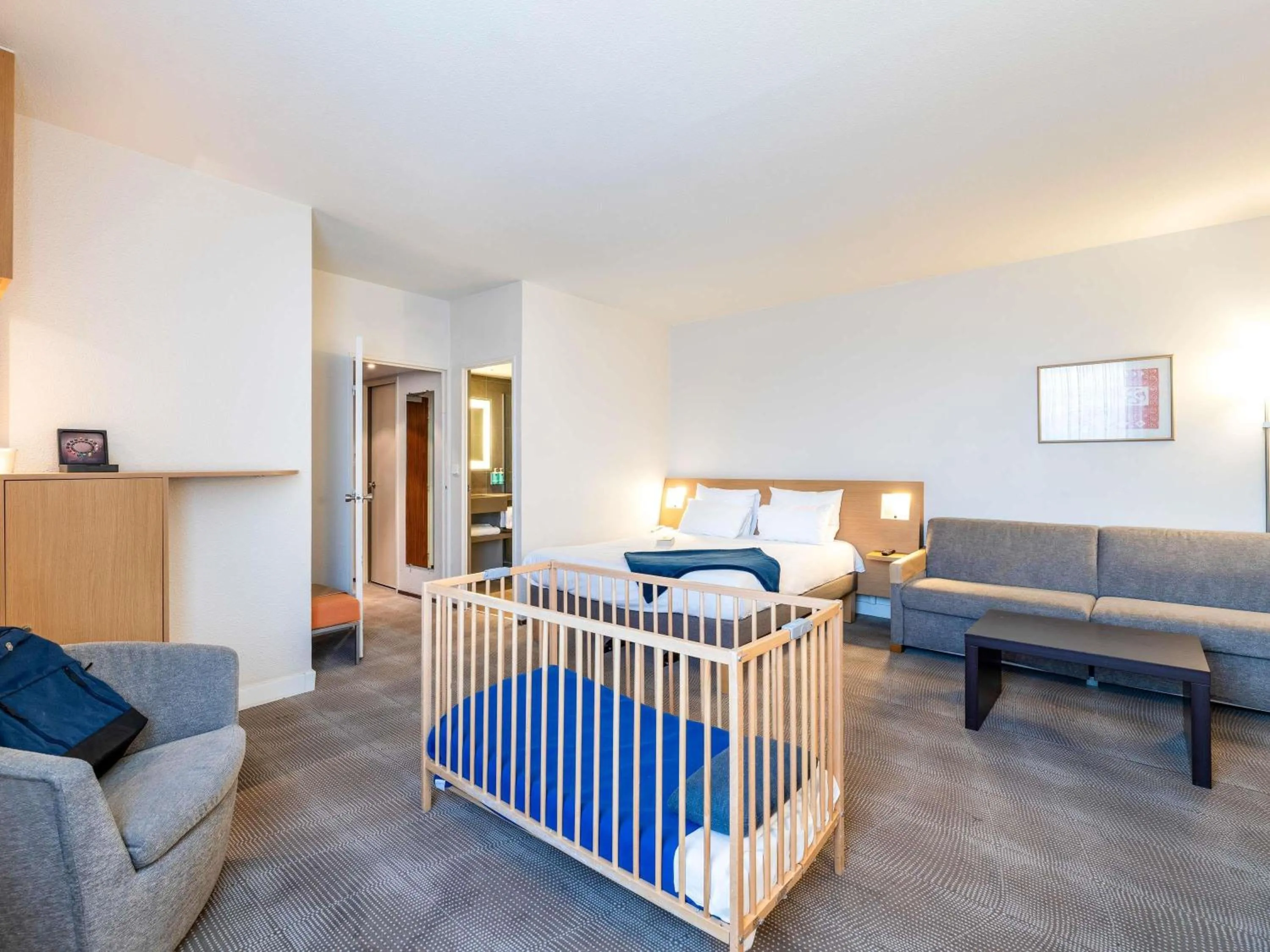 Bedroom, Bed in Novotel Grenoble Centre