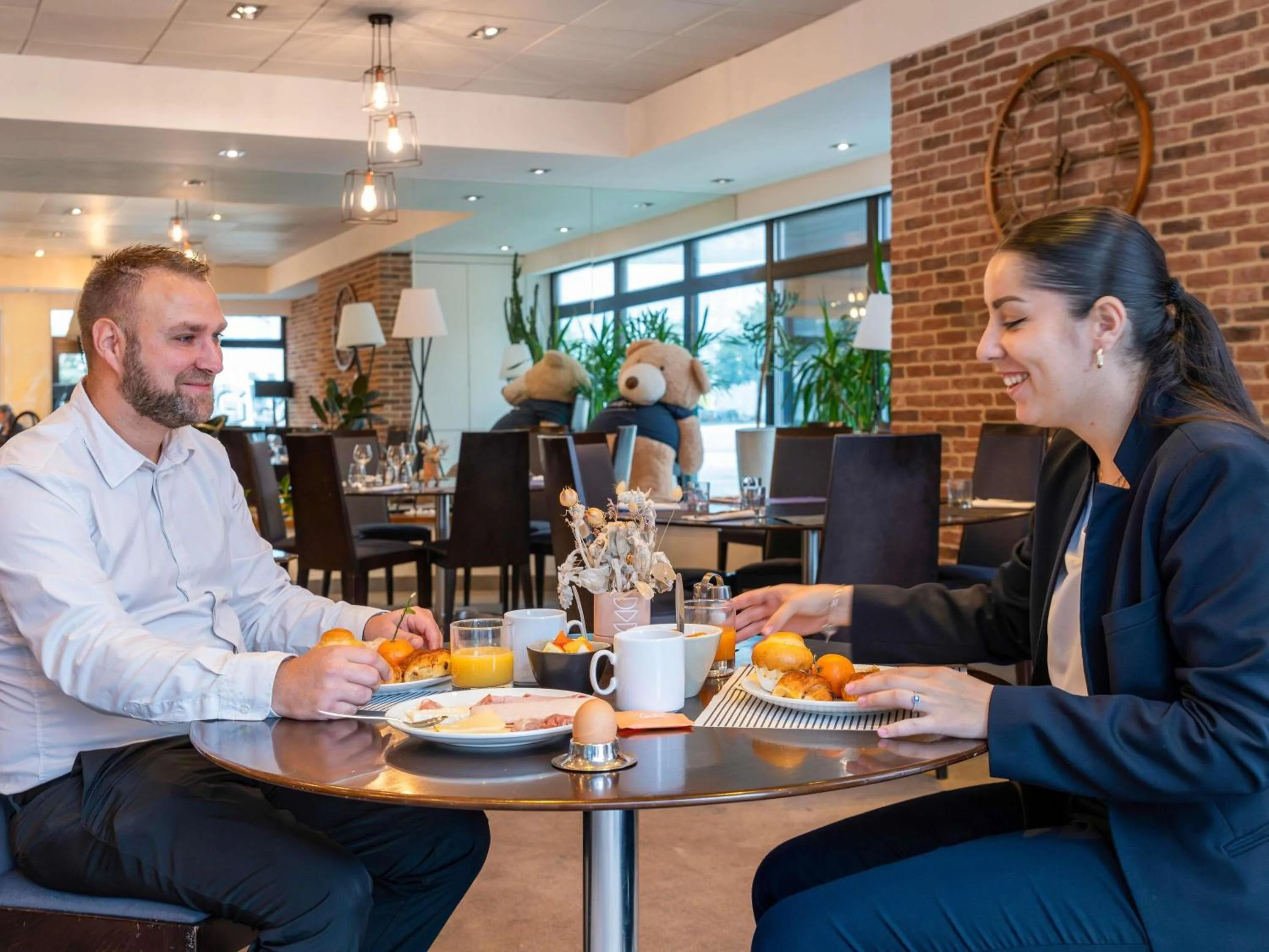 Breakfast in Novotel Grenoble Centre
