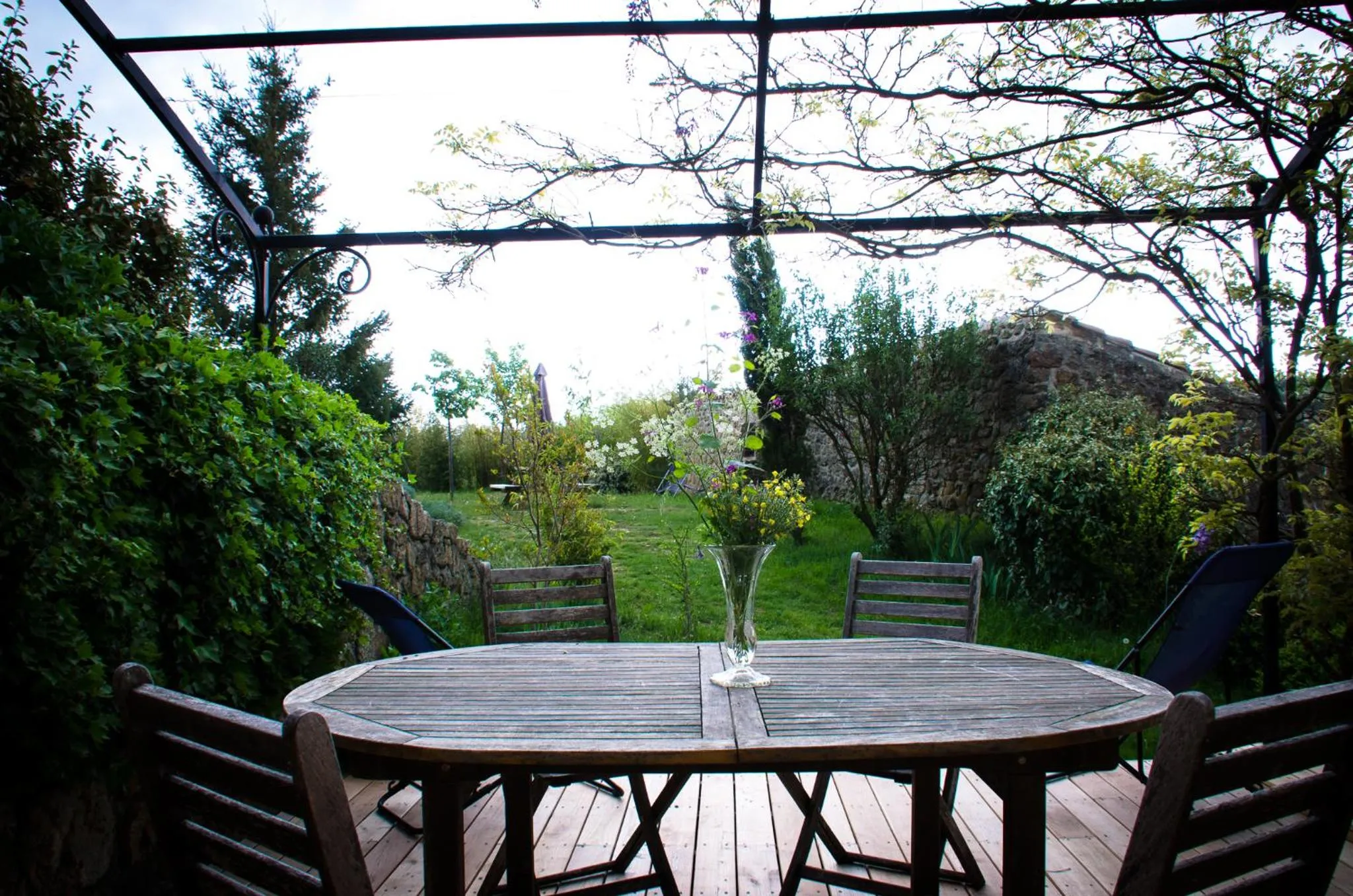 Patio in Le Petit Rias Gîte Soleil