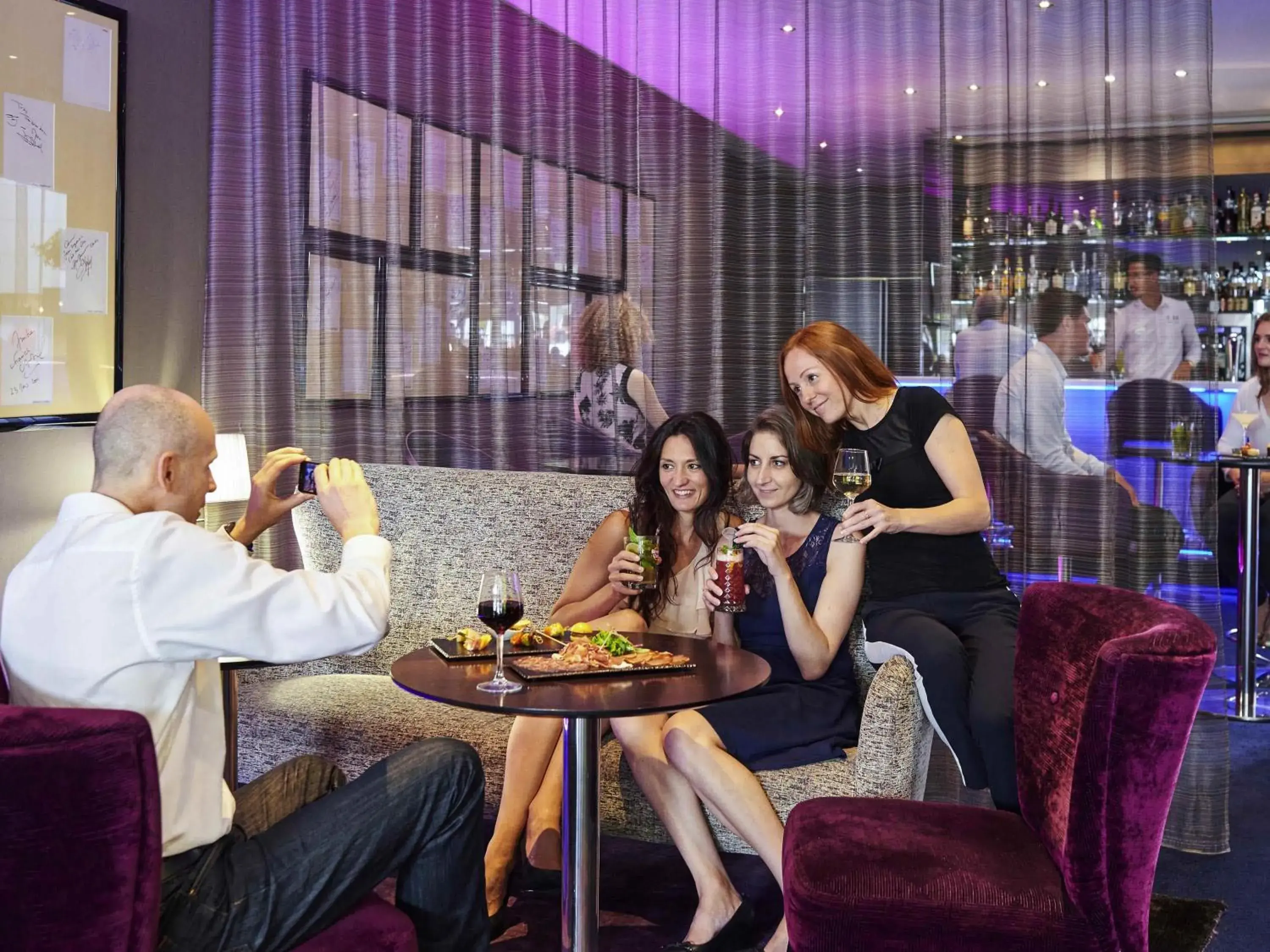 Restaurant/places to eat in Mercure Nantes Centre Grand Hotel Restaurant/places to eat in Mercure Nantes Centre Grand Hotel