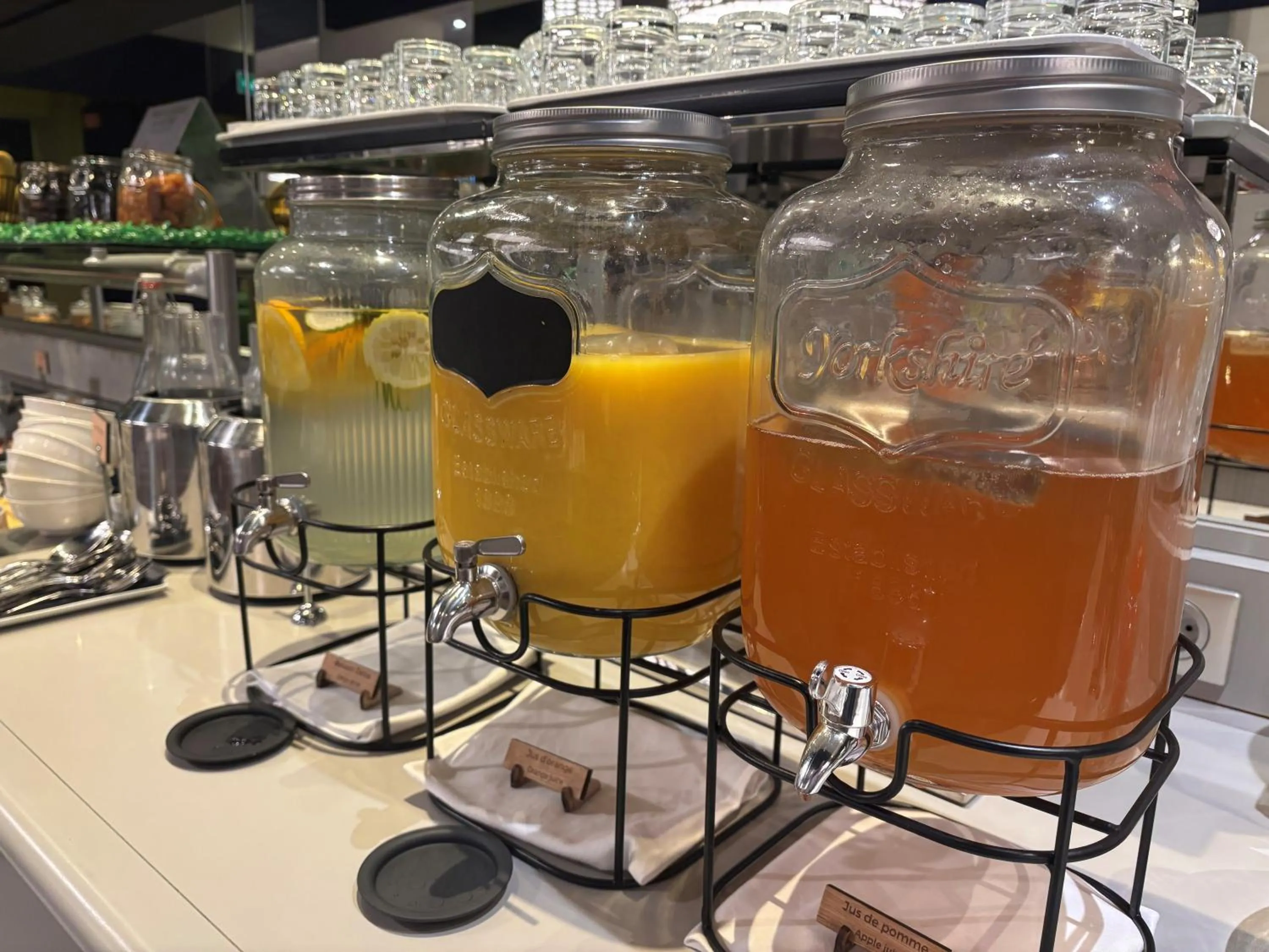 Breakfast in Mercure Nantes Centre Grand Hotel