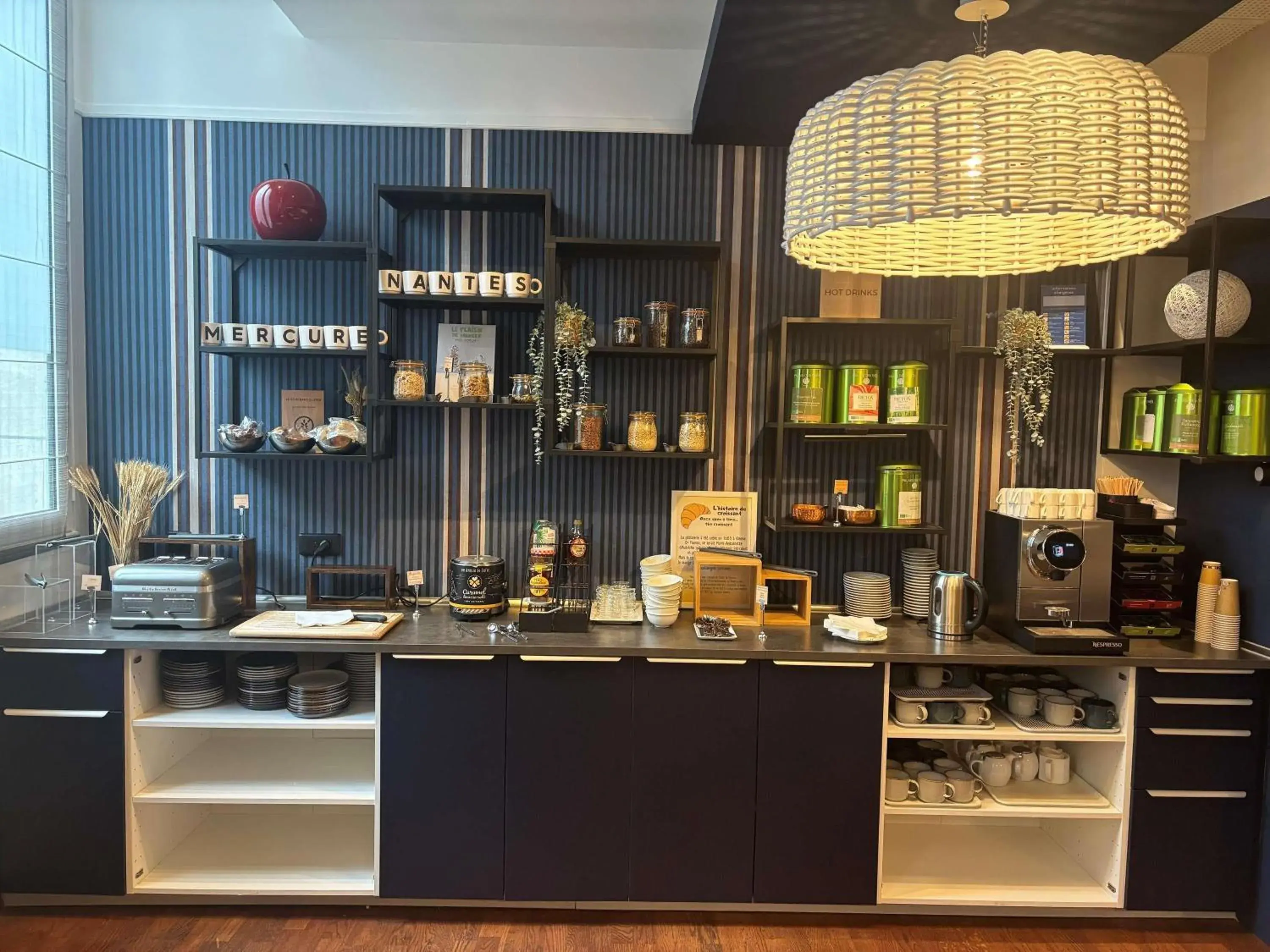 Breakfast in Mercure Nantes Centre Grand Hotel Breakfast in Mercure Nantes Centre Grand Hotel