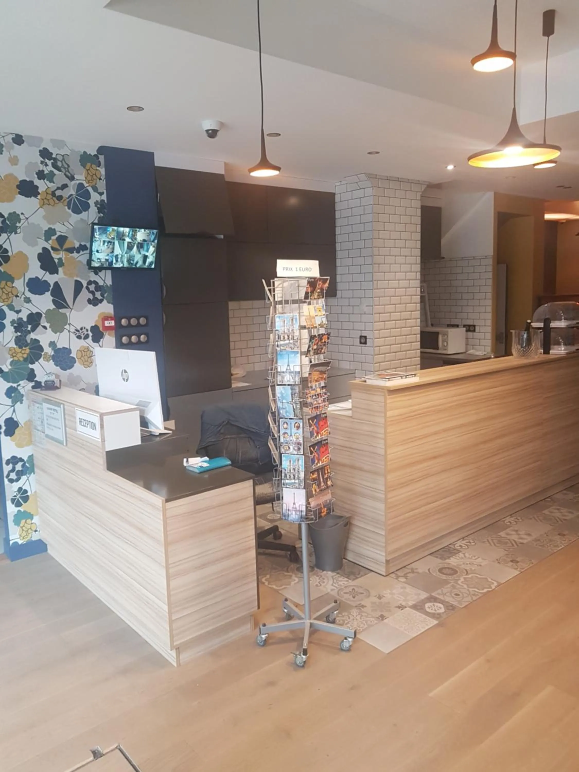 Panam Hotel PARIS GAMBETTA- Place Gambetta-Mairie du 20 emme