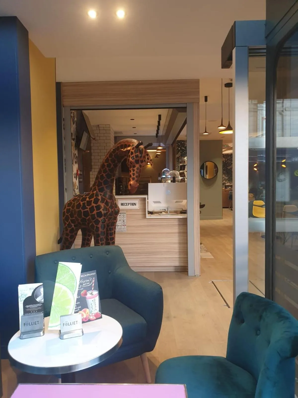 Panam Hotel PARIS GAMBETTA- Place Gambetta-Mairie du 20 emme