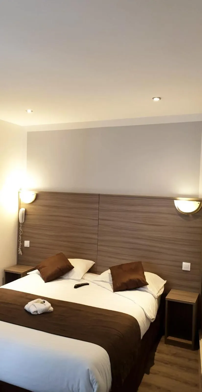 Bed in Panam Hotel PARIS GAMBETTA- Place Gambetta-Mairie du 20 emme