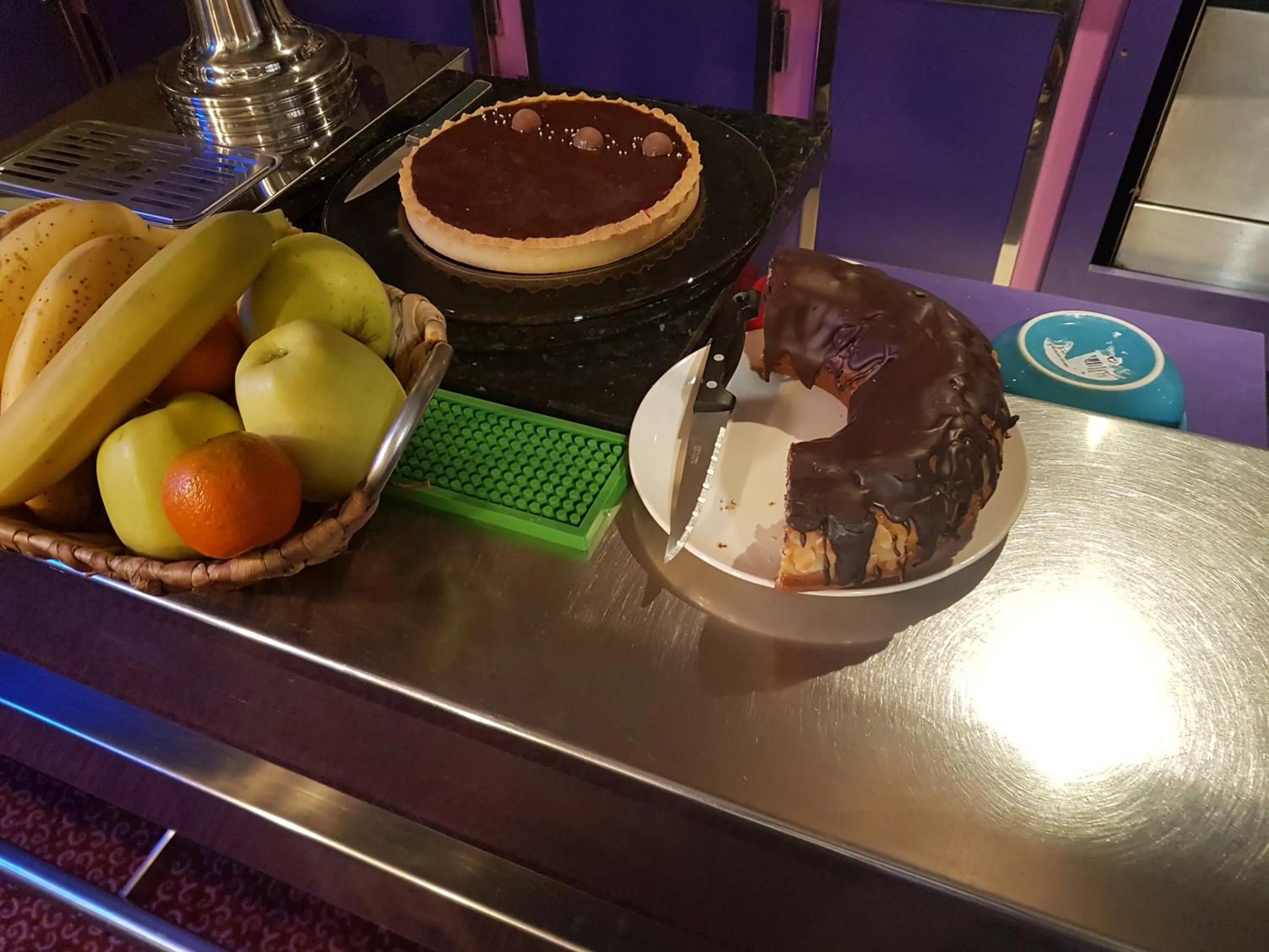 Breakfast in Panam Hotel PARIS GAMBETTA- Place Gambetta-Mairie du 20 emme