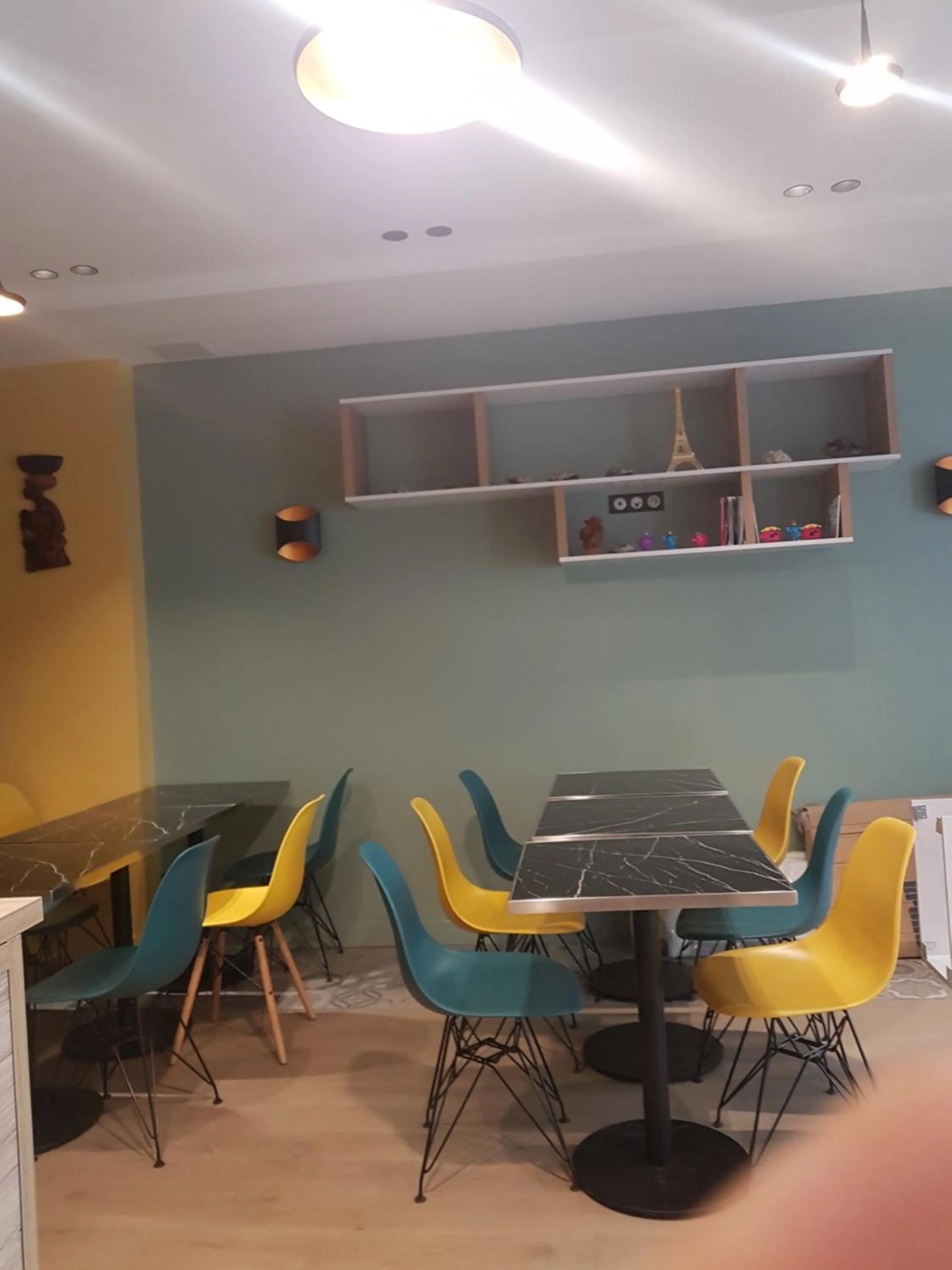 Panam Hotel PARIS GAMBETTA- Place Gambetta-Mairie du 20 emme