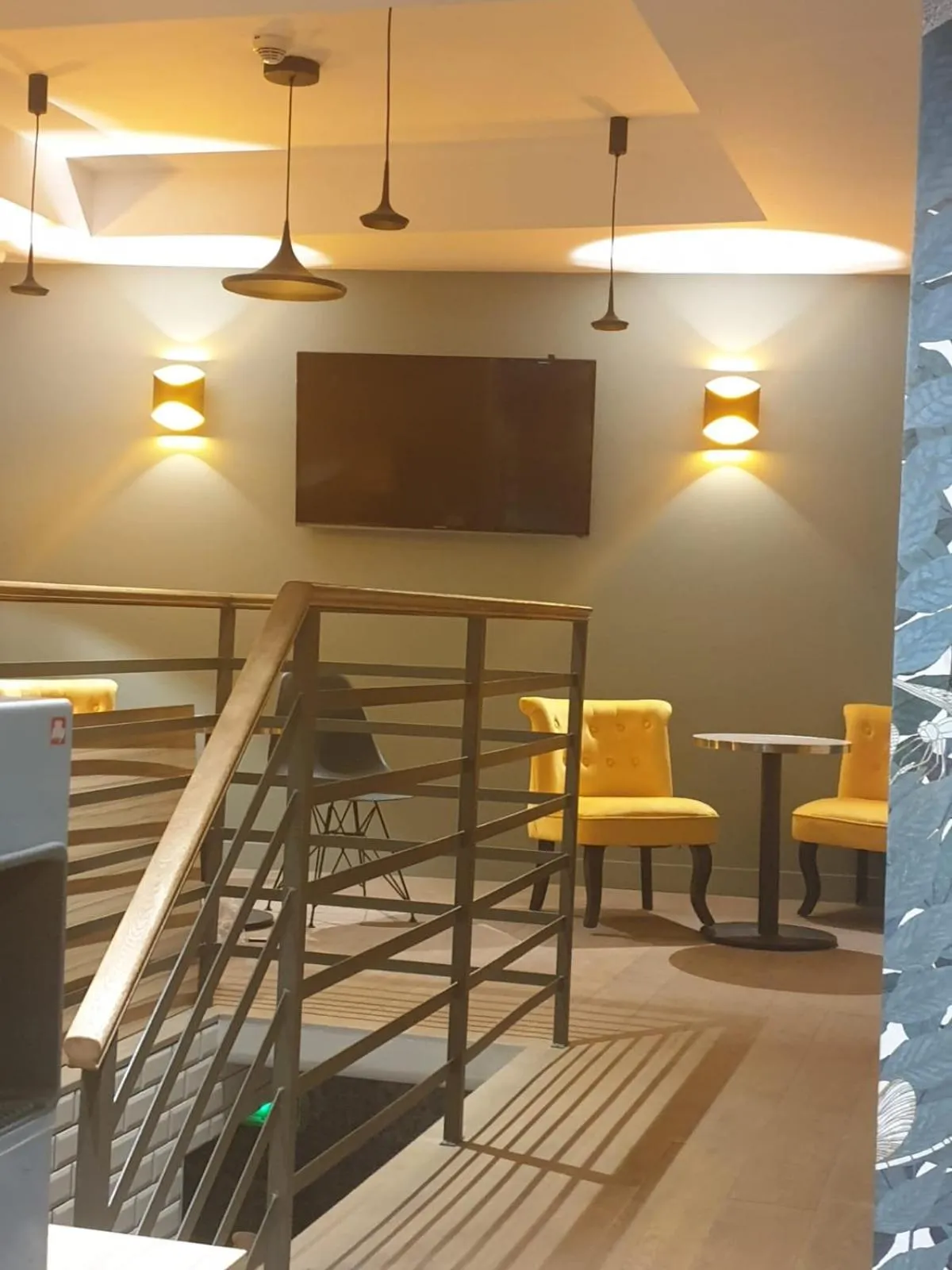 Panam Hotel PARIS GAMBETTA- Place Gambetta-Mairie du 20 emme