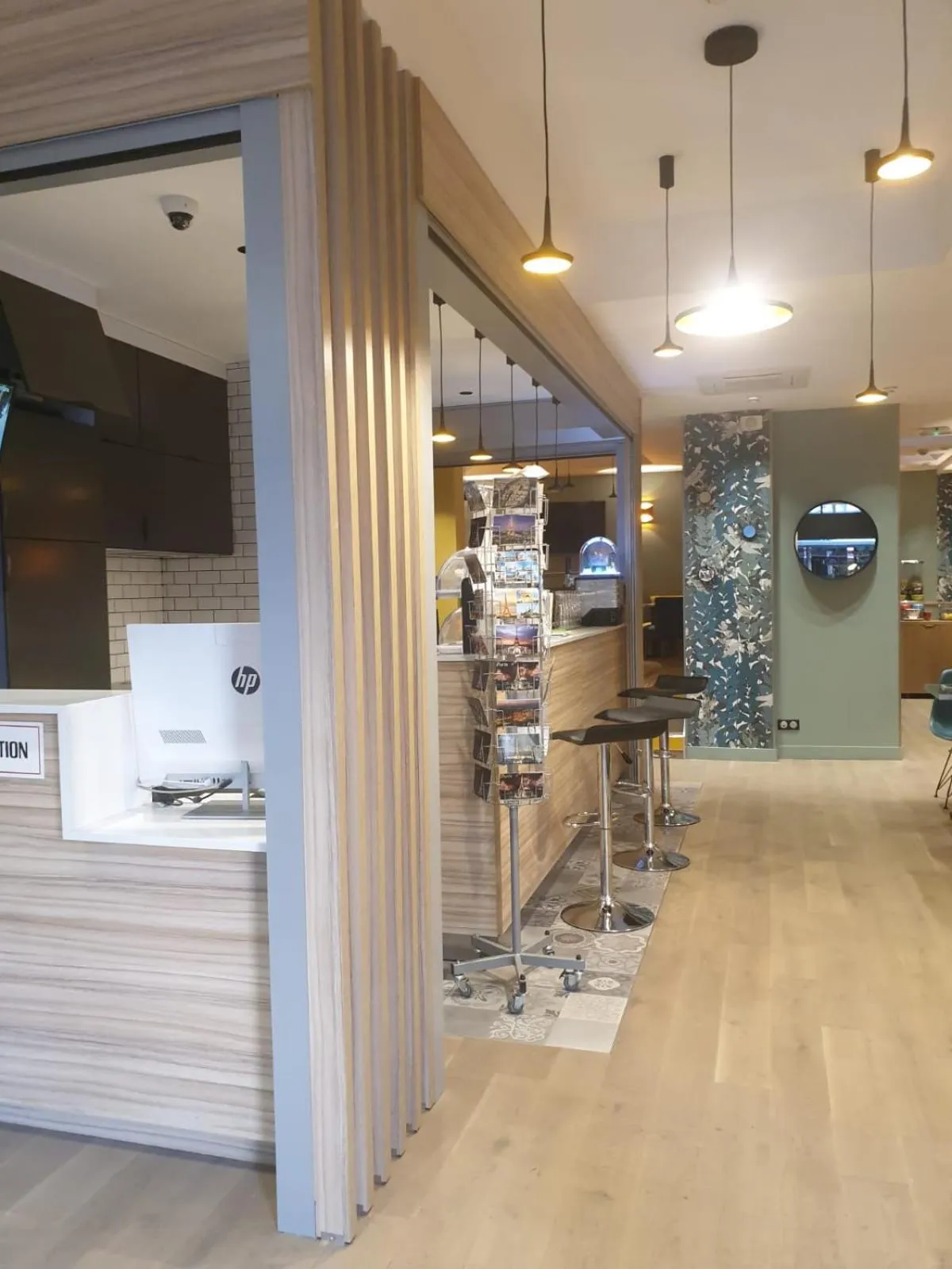 Panam Hotel PARIS GAMBETTA- Place Gambetta-Mairie du 20 emme