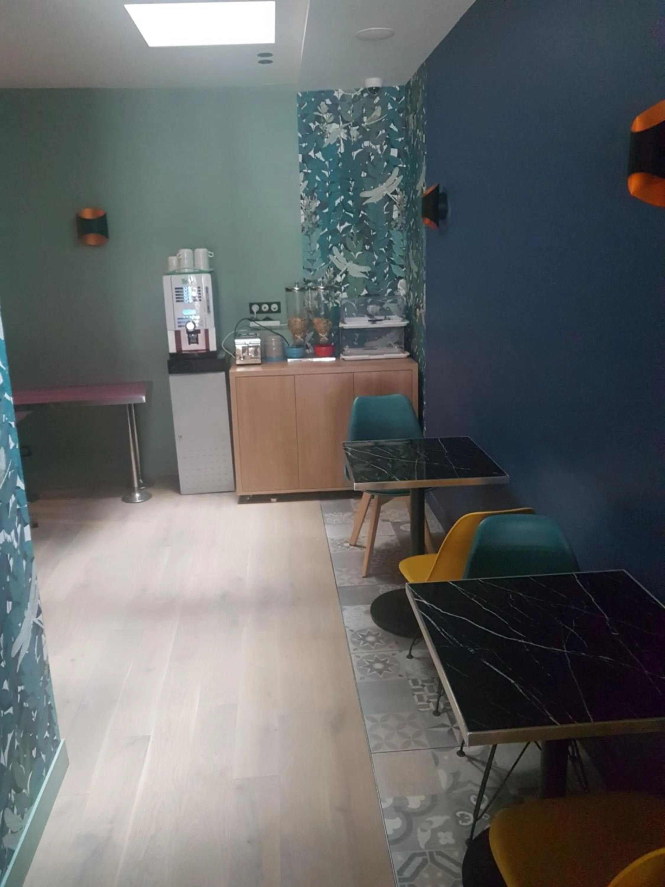 Panam Hotel PARIS GAMBETTA- Place Gambetta-Mairie du 20 emme