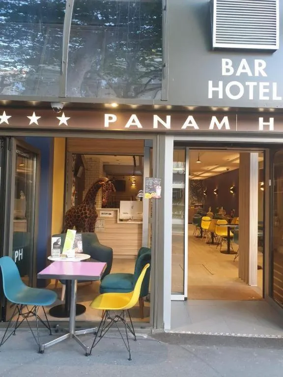 Panam Hotel PARIS GAMBETTA- Place Gambetta-Mairie du 20 emme