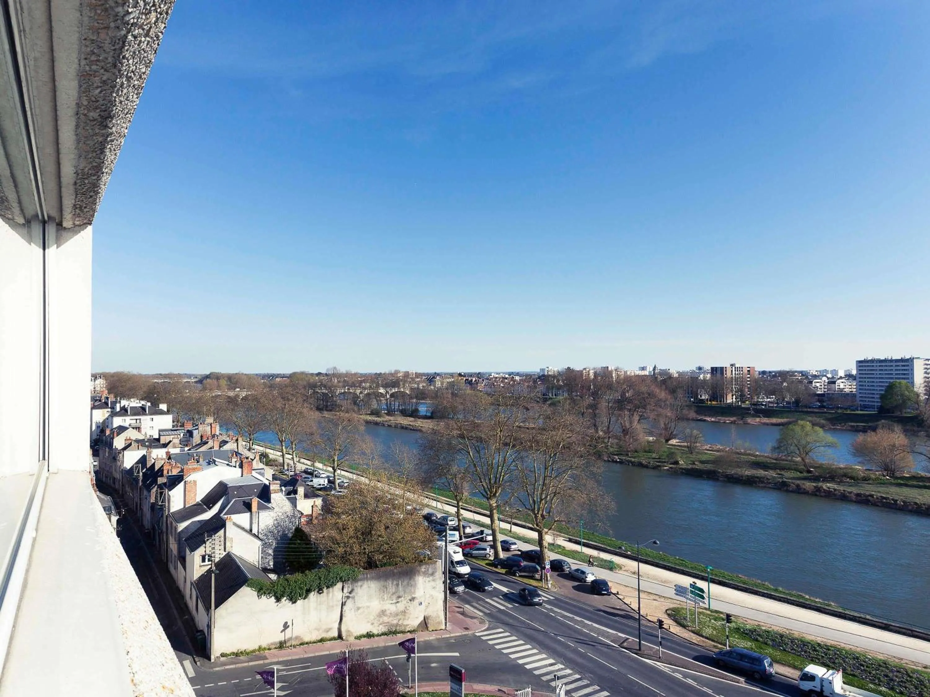 Bedroom in Mercure Orléans Centre Bords de Loire