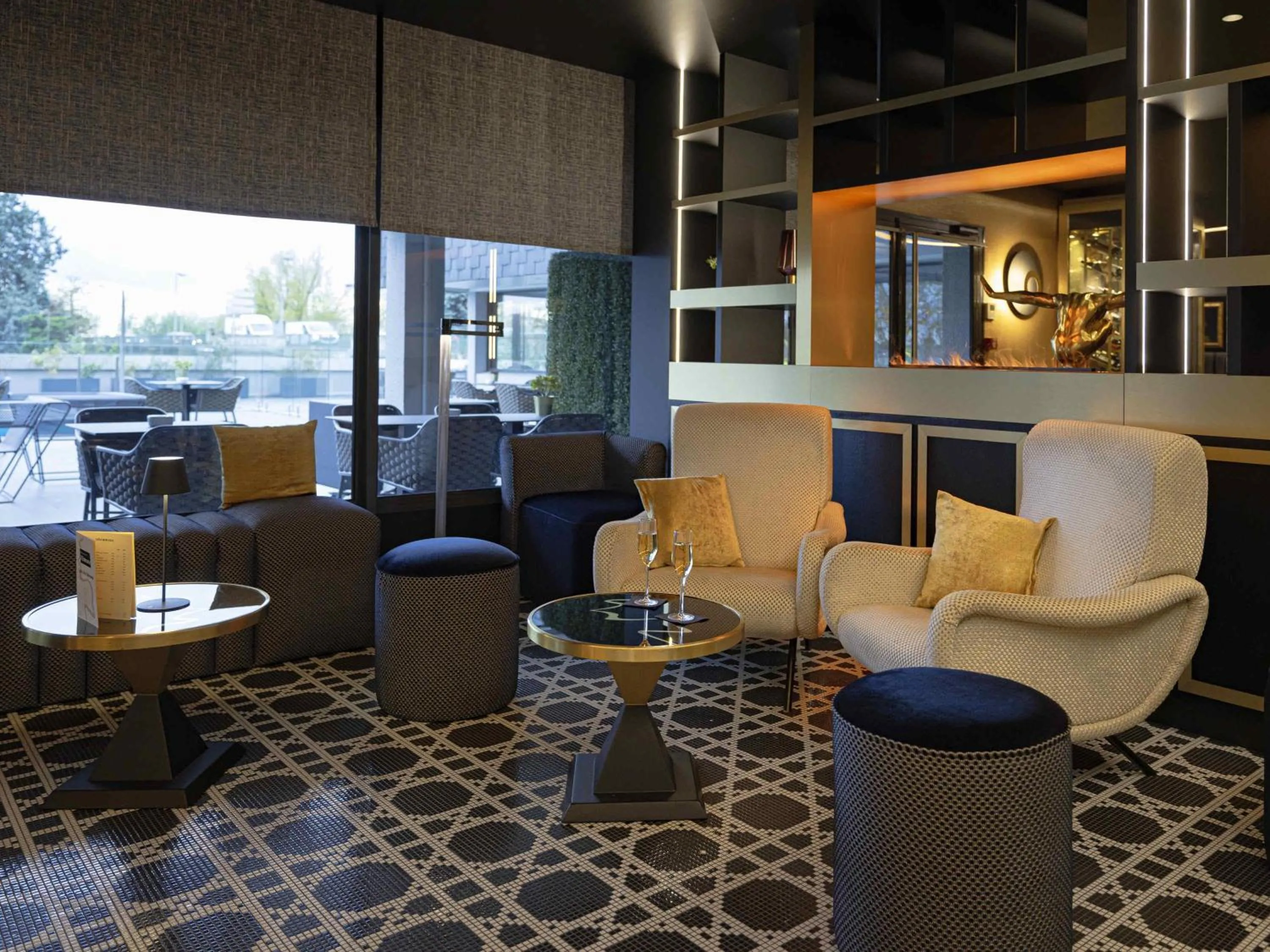 Lounge or bar in Mercure Orléans Centre Bords de Loire