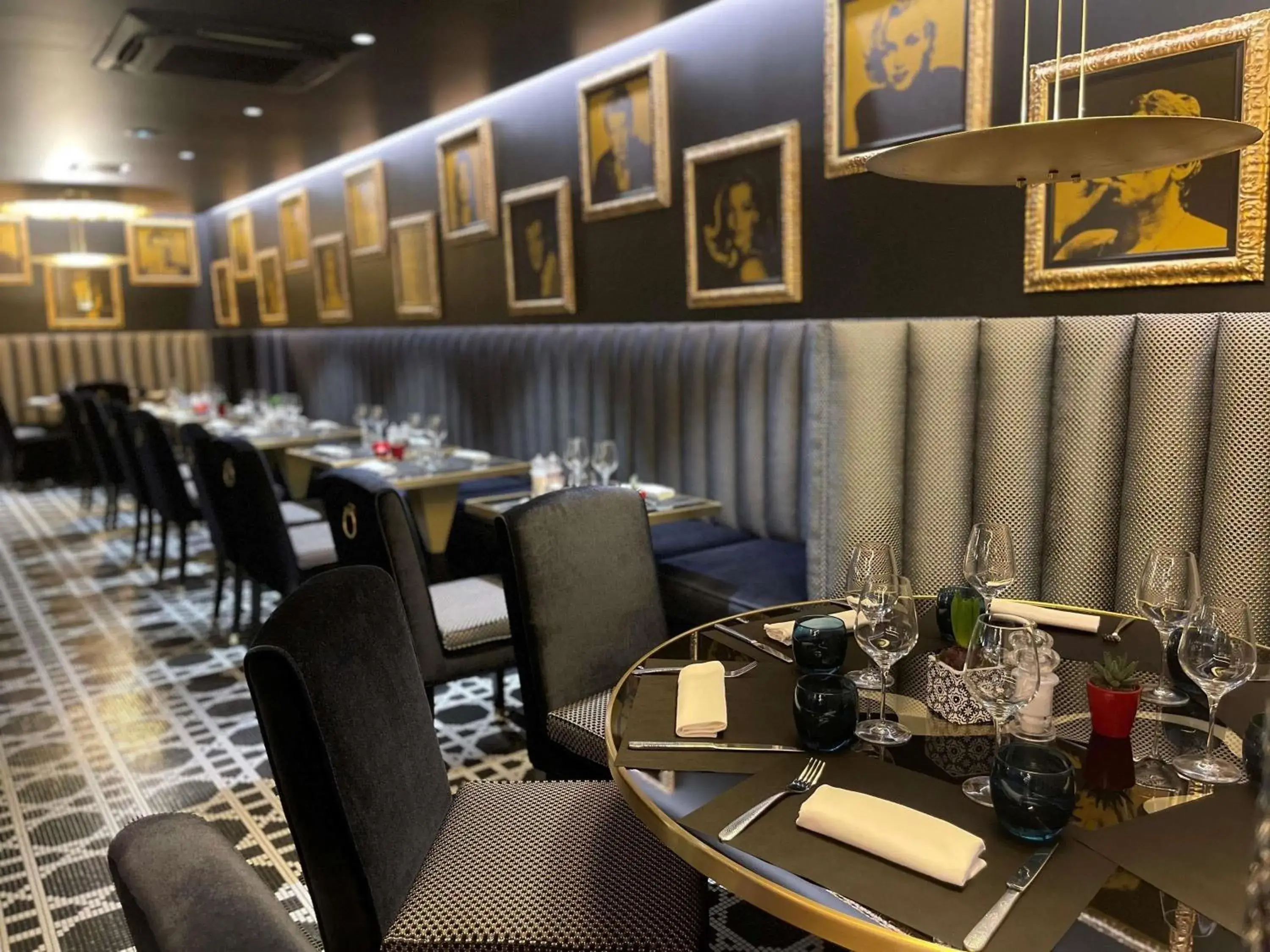 Restaurant/places to eat in Mercure Orléans Centre Bords de Loire Restaurant/places to eat in Mercure Orléans Centre Bords de Loire