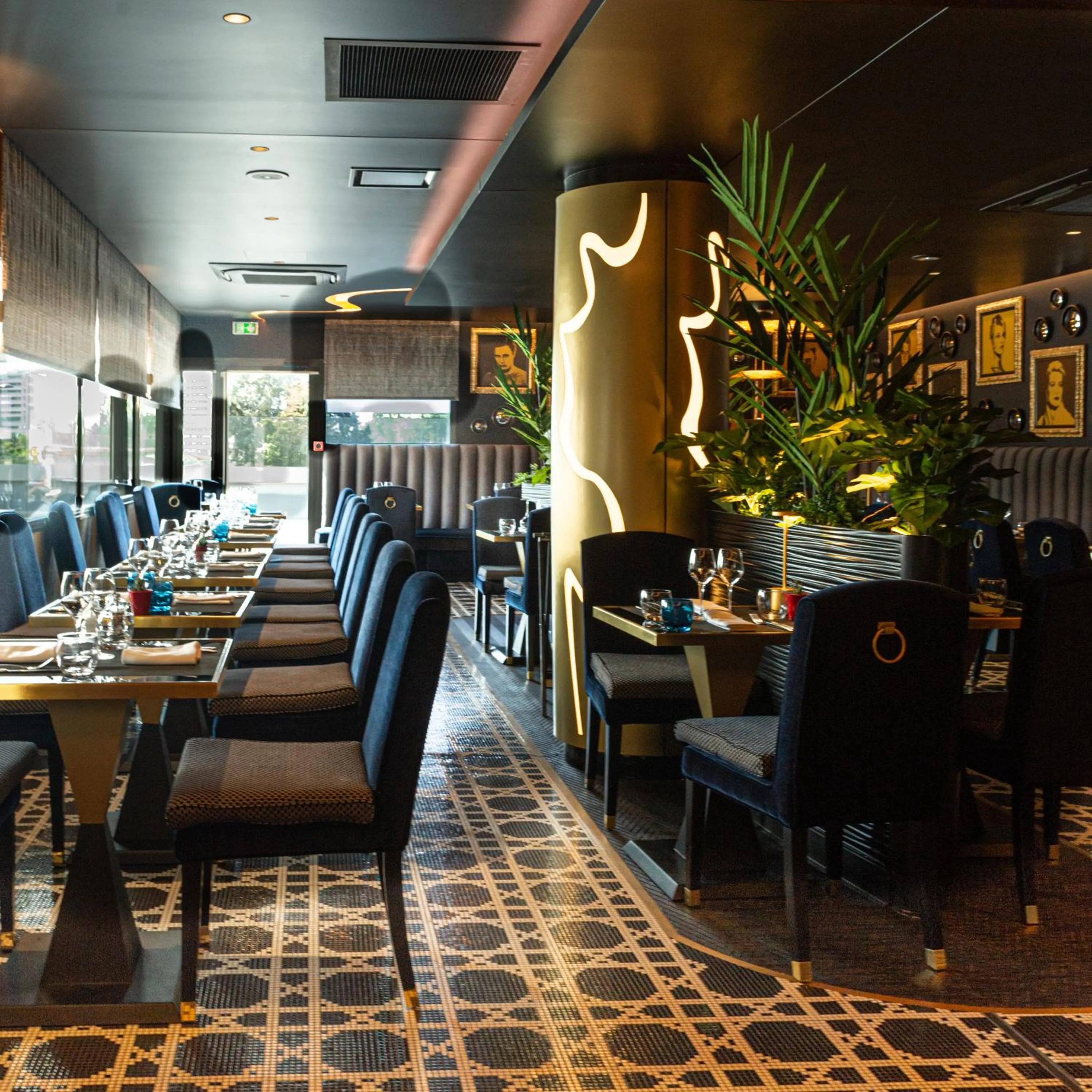 Restaurant/places to eat in Mercure Orléans Centre Bords de Loire