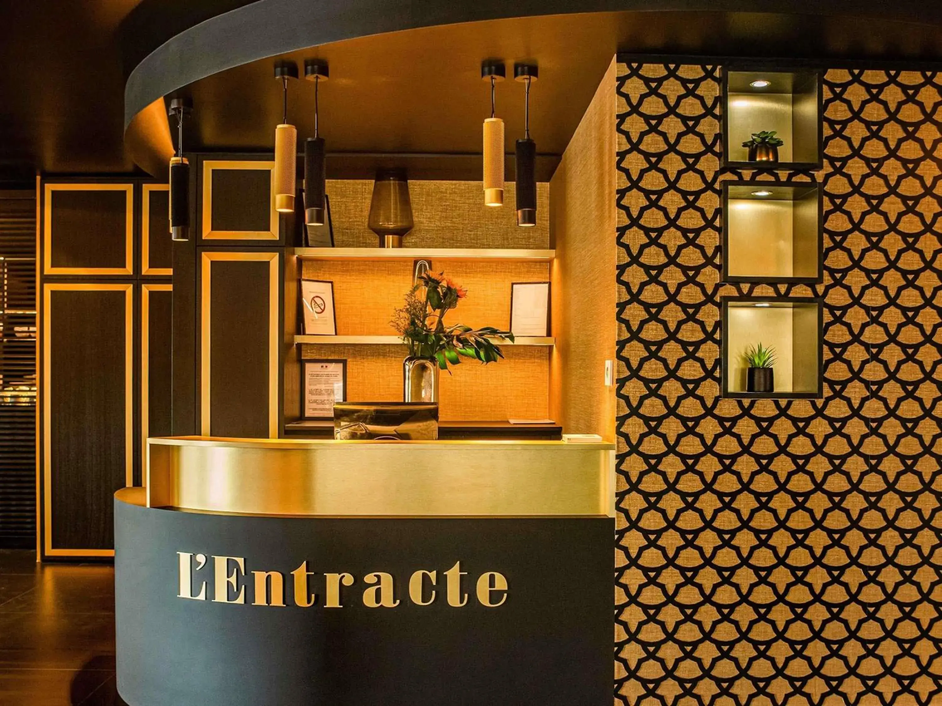 Property building in Mercure Orléans Centre Bords de Loire Property building in Mercure Orléans Centre Bords de Loire