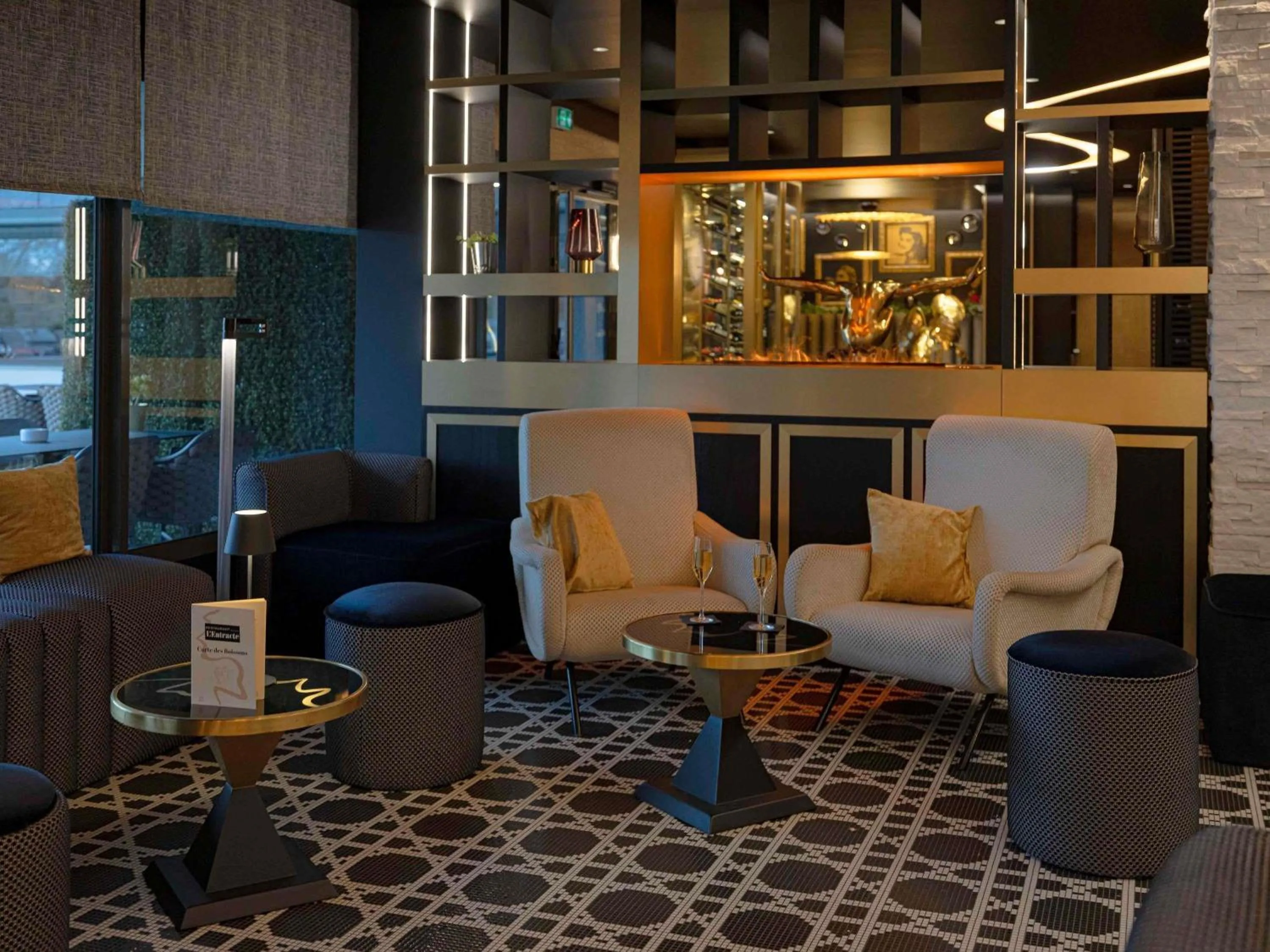 Lounge or bar in Mercure Orléans Centre Bords de Loire