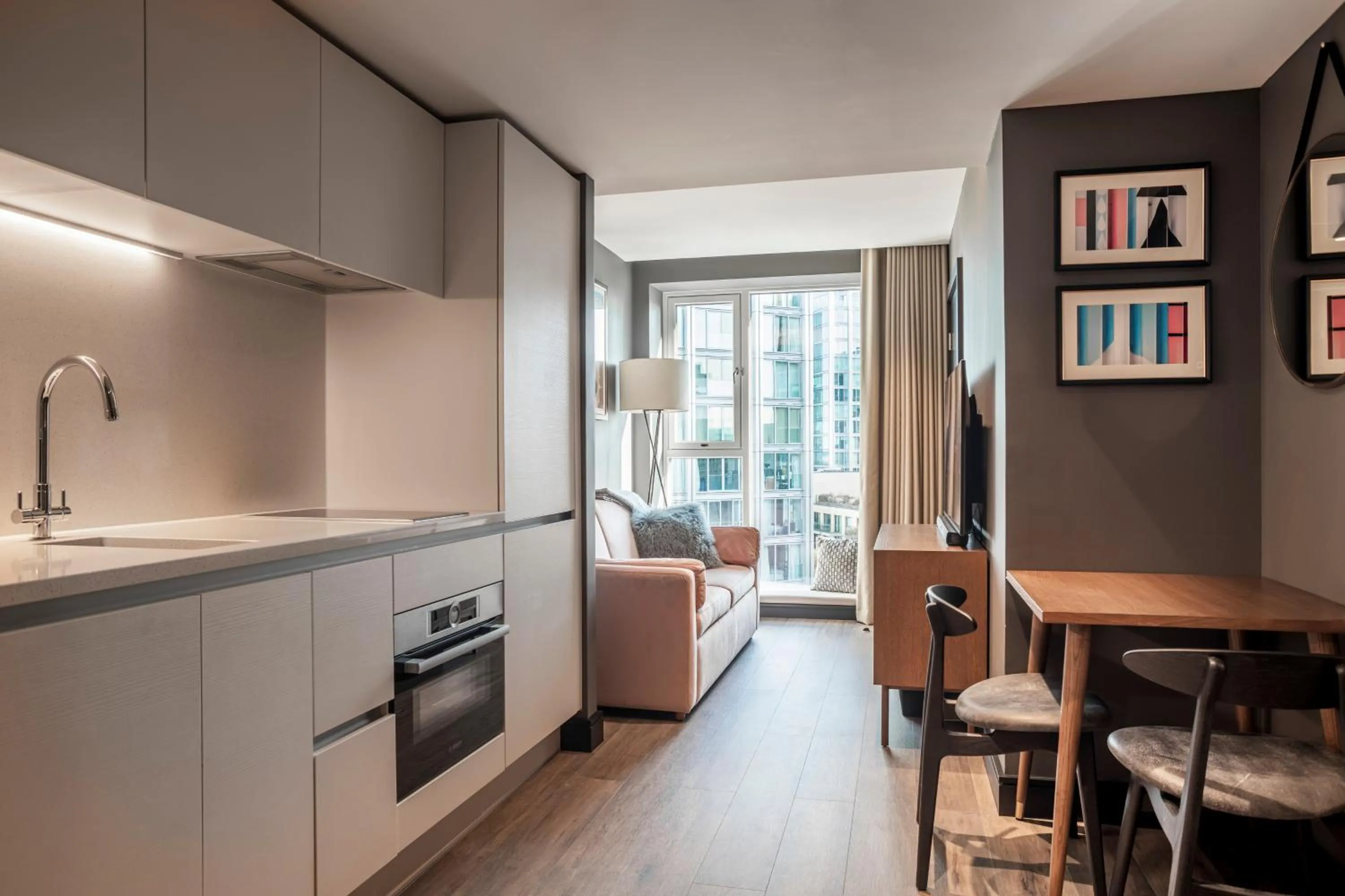 Kitchen or kitchenette in The Gate London City