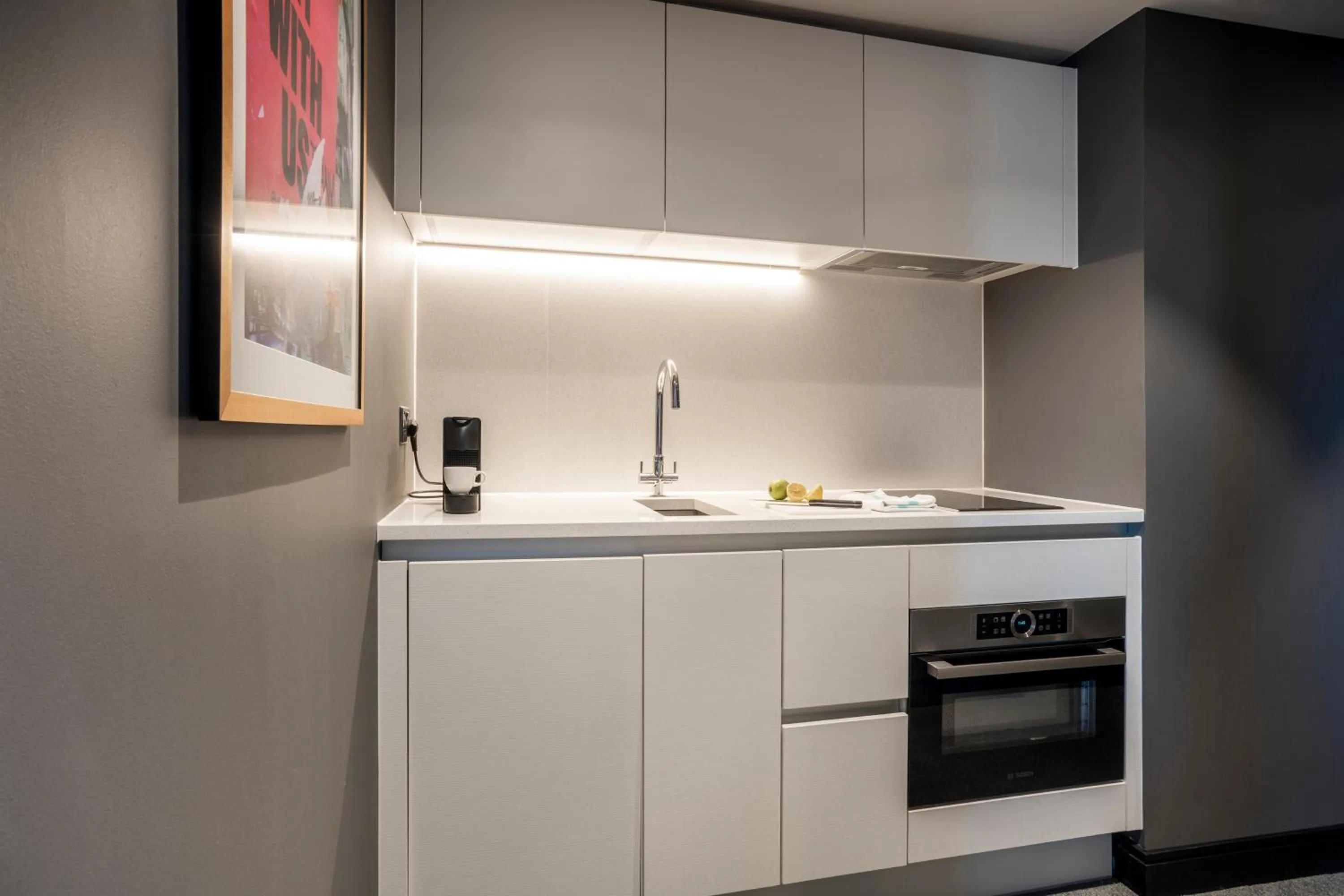 Kitchen or kitchenette in The Gate London City