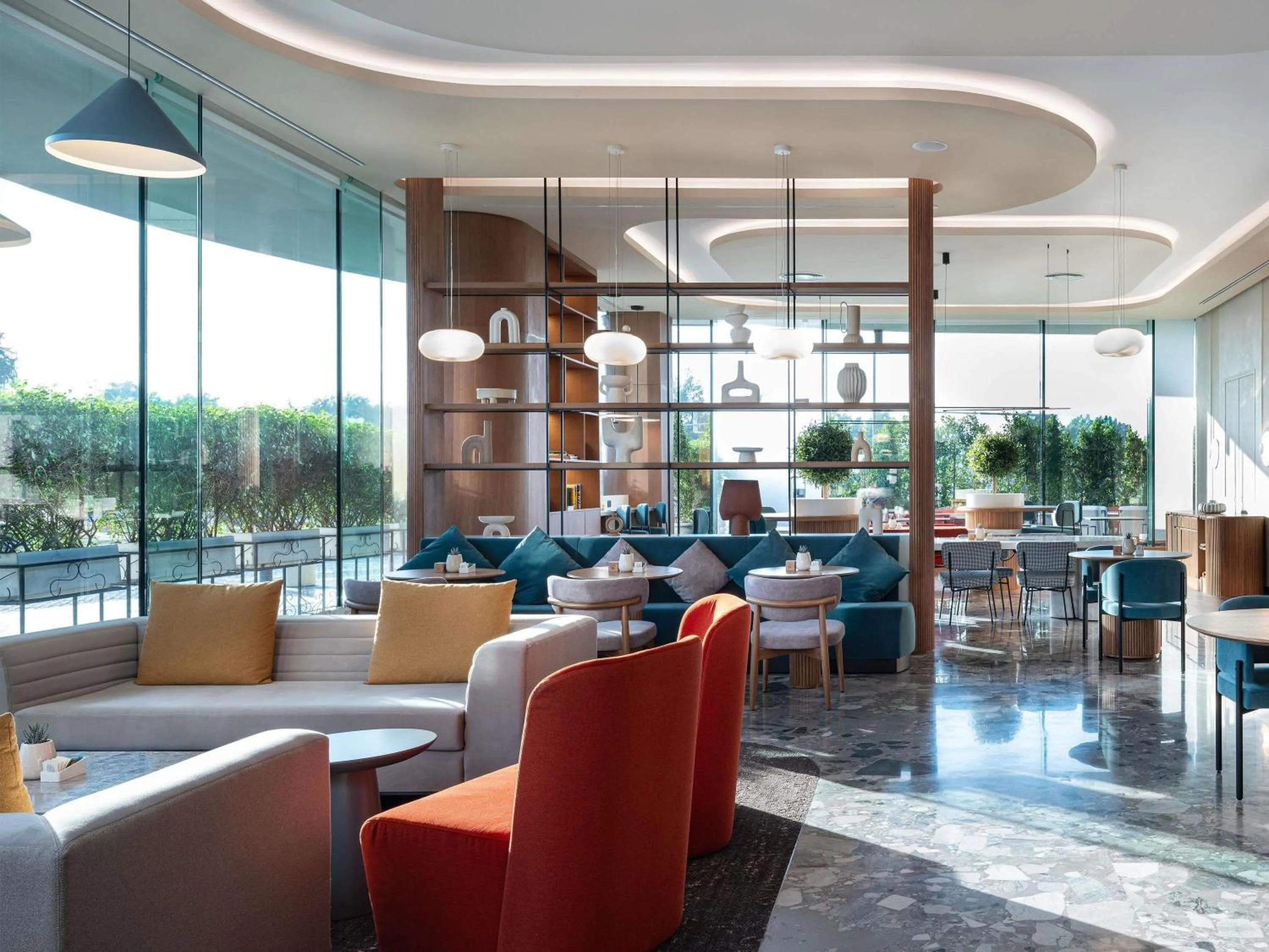 Restaurant/places to eat in Novotel Abu Dhabi Al Bustan