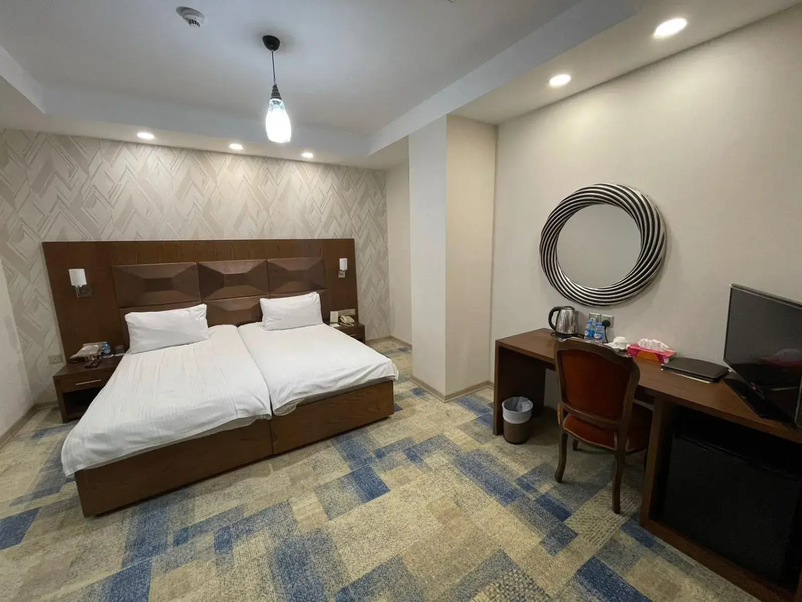 Deluxe Double Room - single occupancy in Fiori Hotel Deluxe Double Room - single occupancy in Fiori Hotel