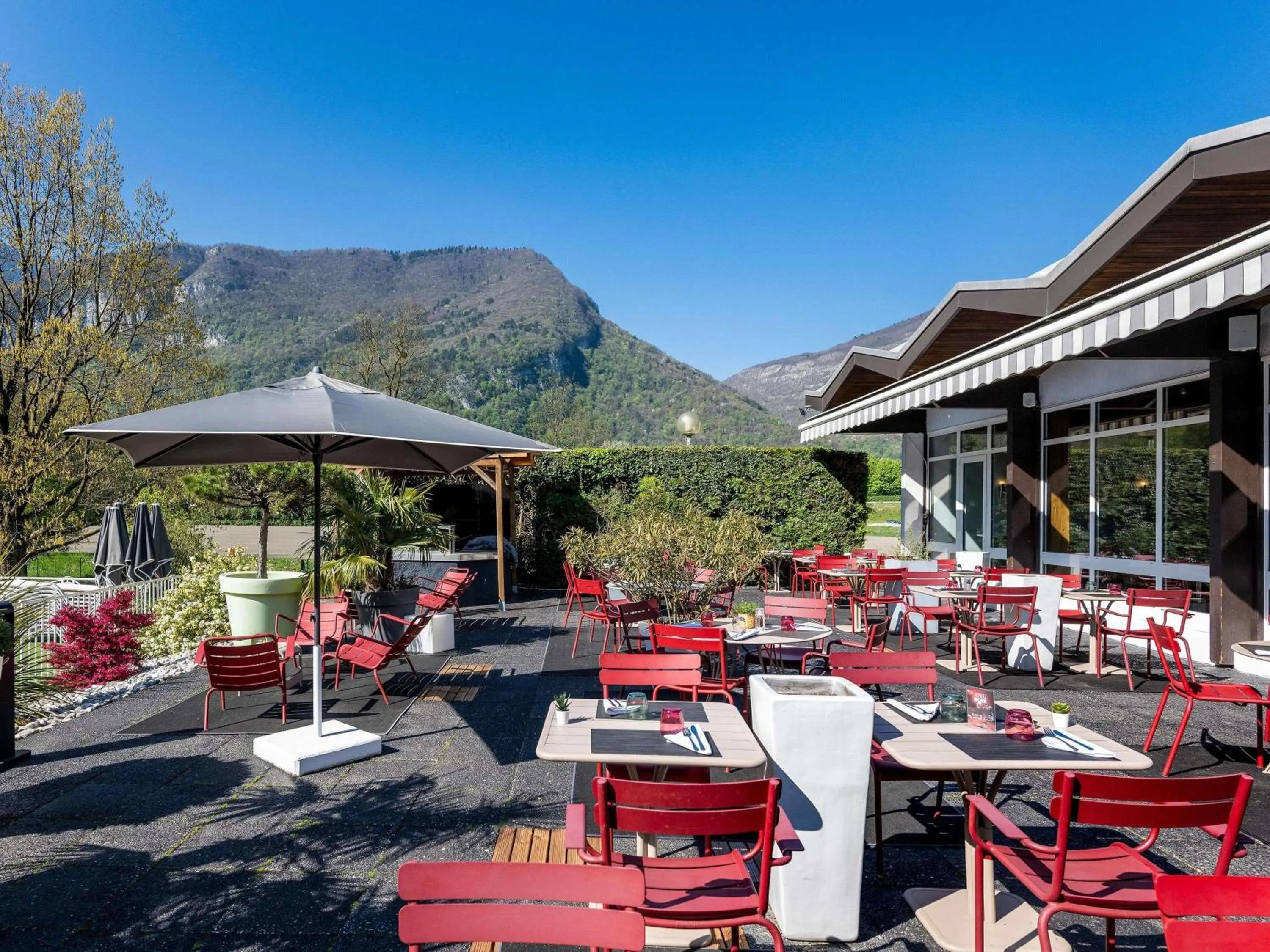 Property building in Novotel Grenoble Nord Voreppe