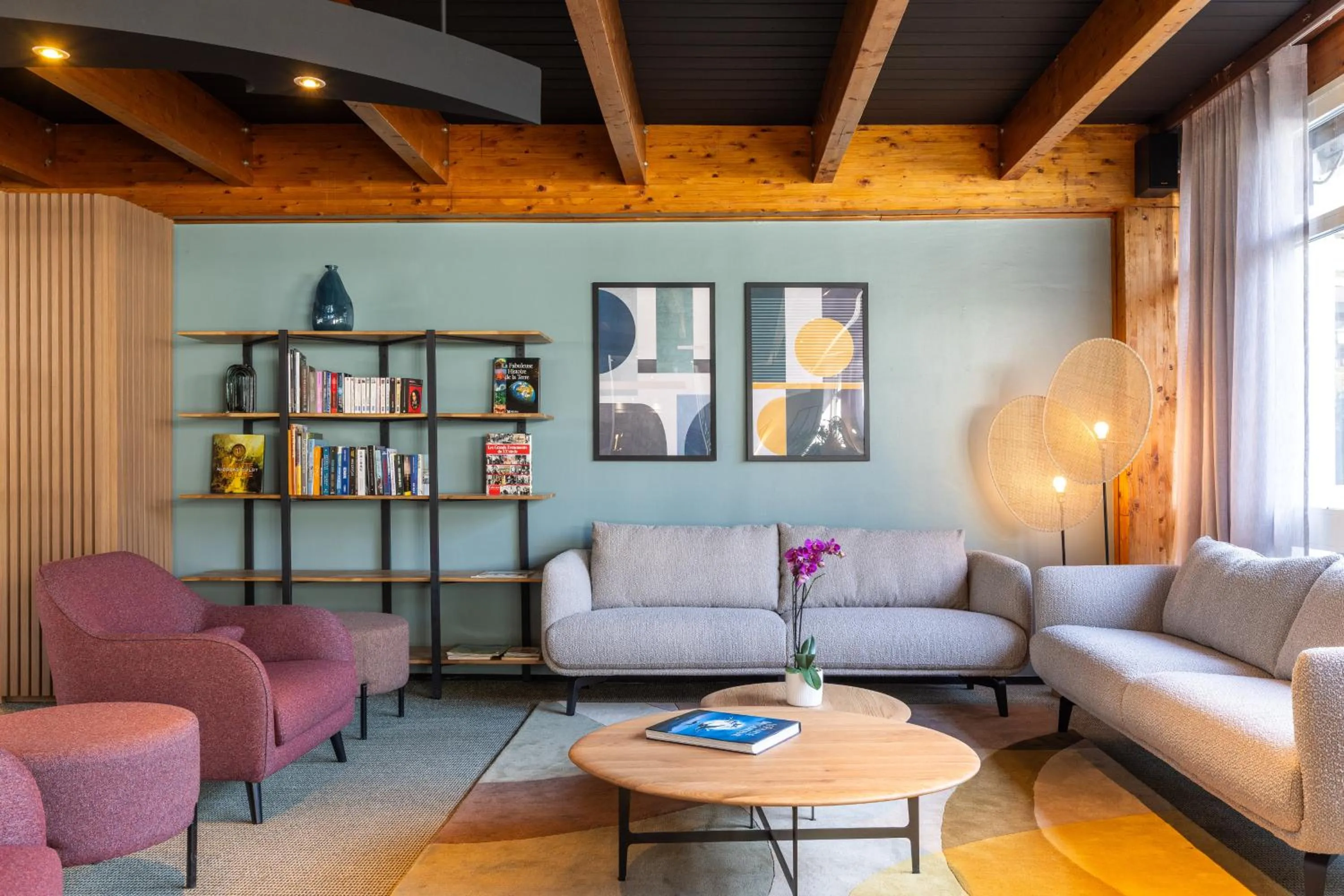 Living room in Novotel Grenoble Nord Voreppe