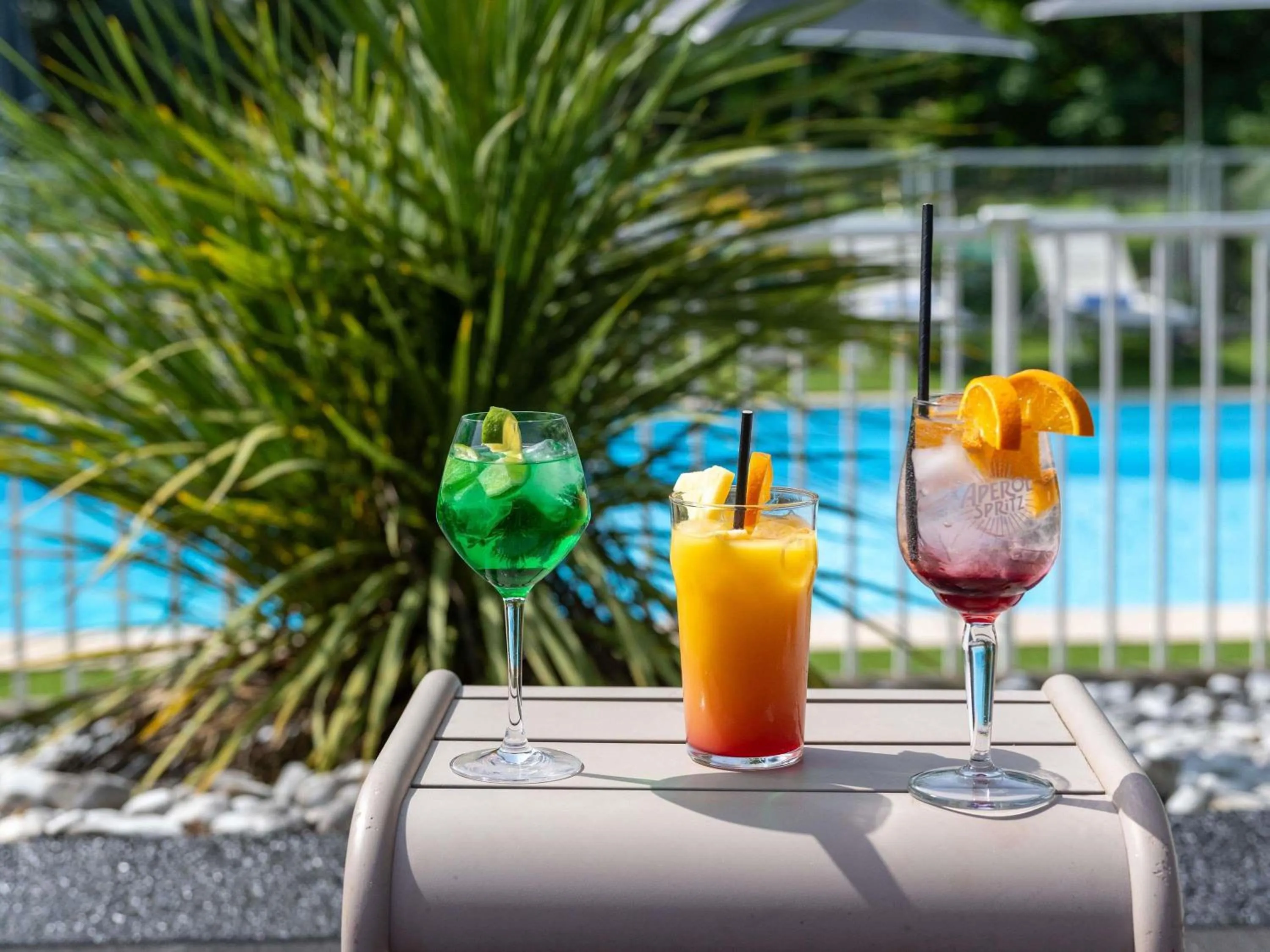 Lounge or bar in Novotel Grenoble Nord Voreppe