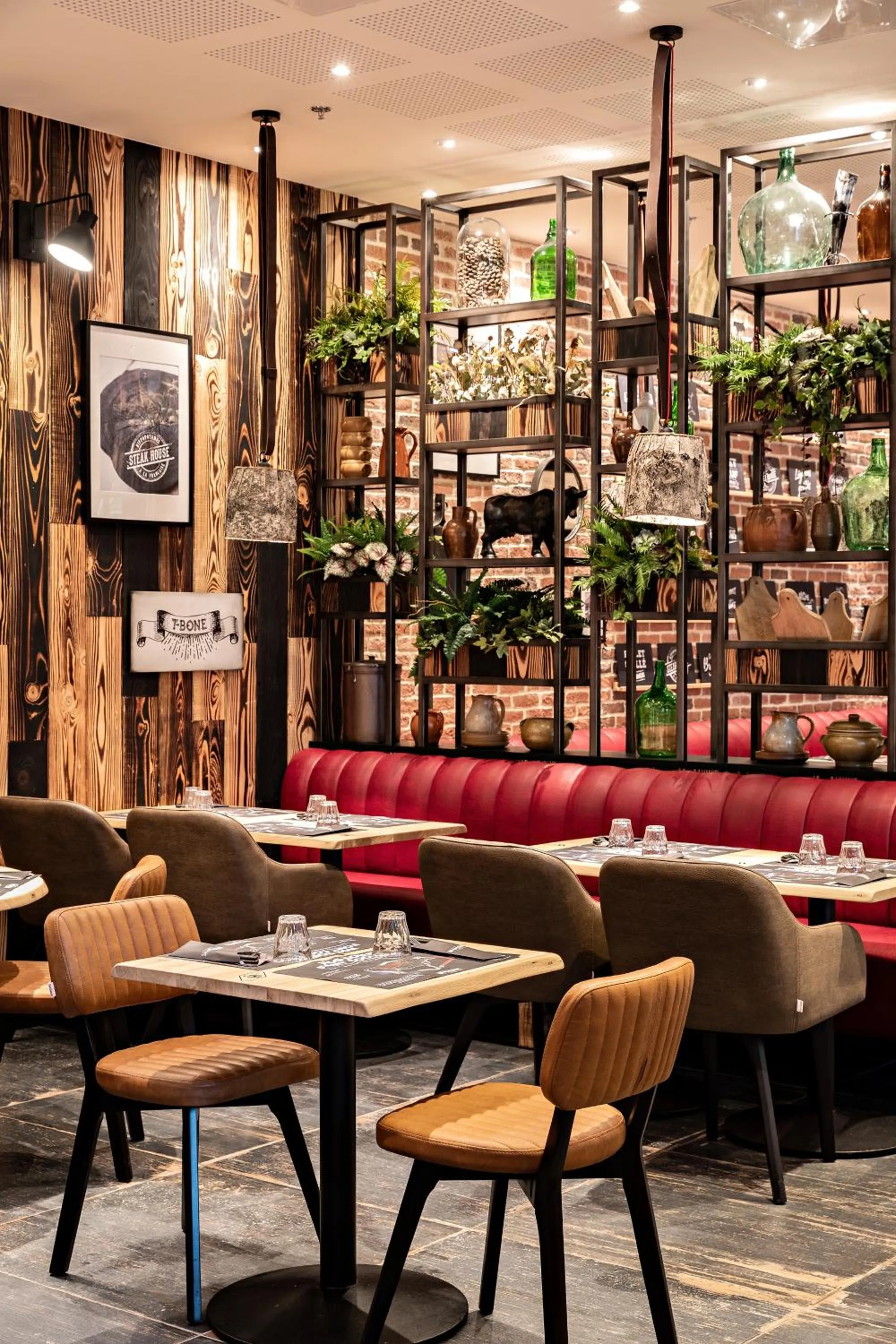 Restaurant/places to eat in Novotel Grenoble Nord Voreppe