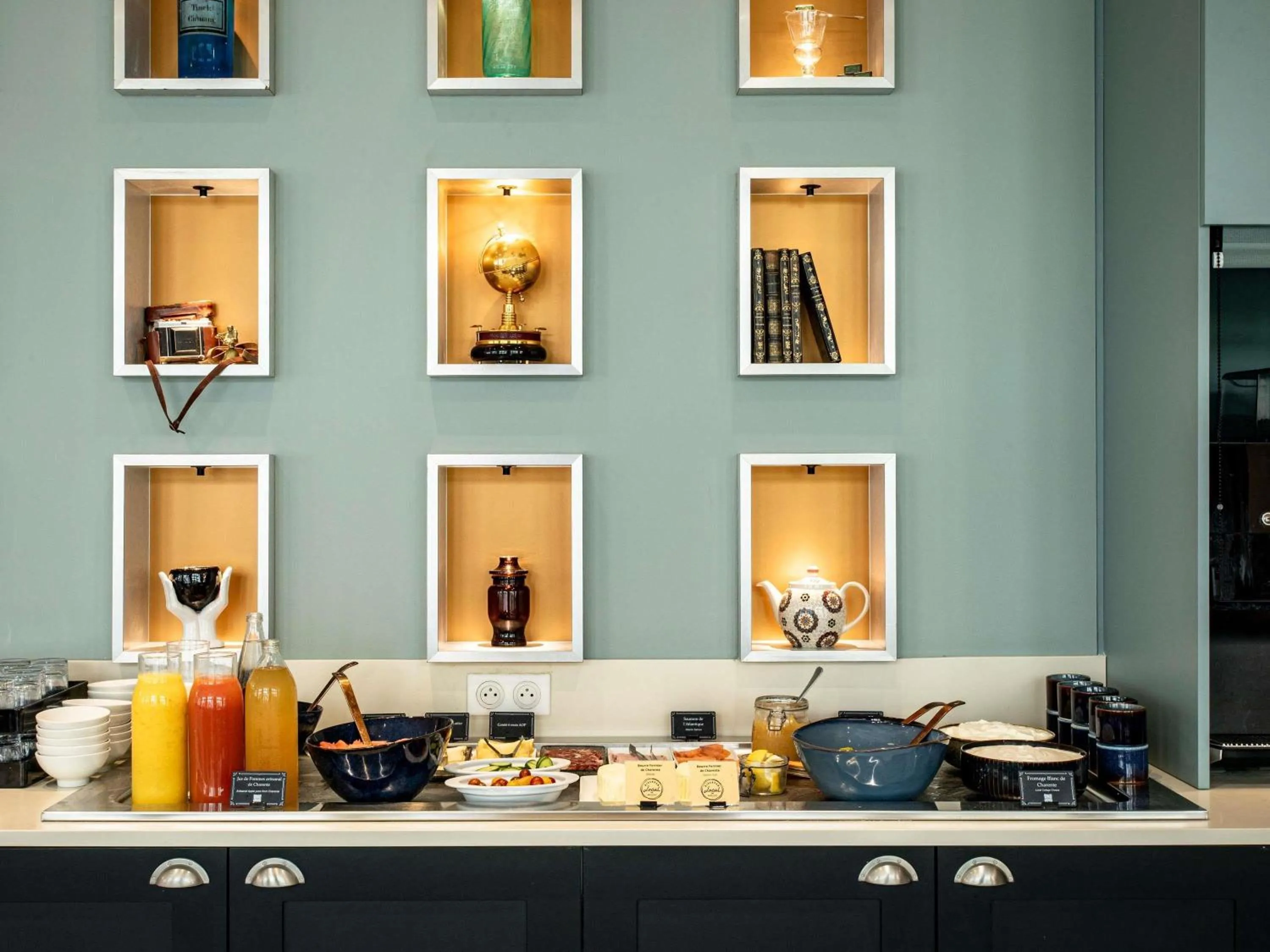 Breakfast in Mercure Angoulême Hôtel de France