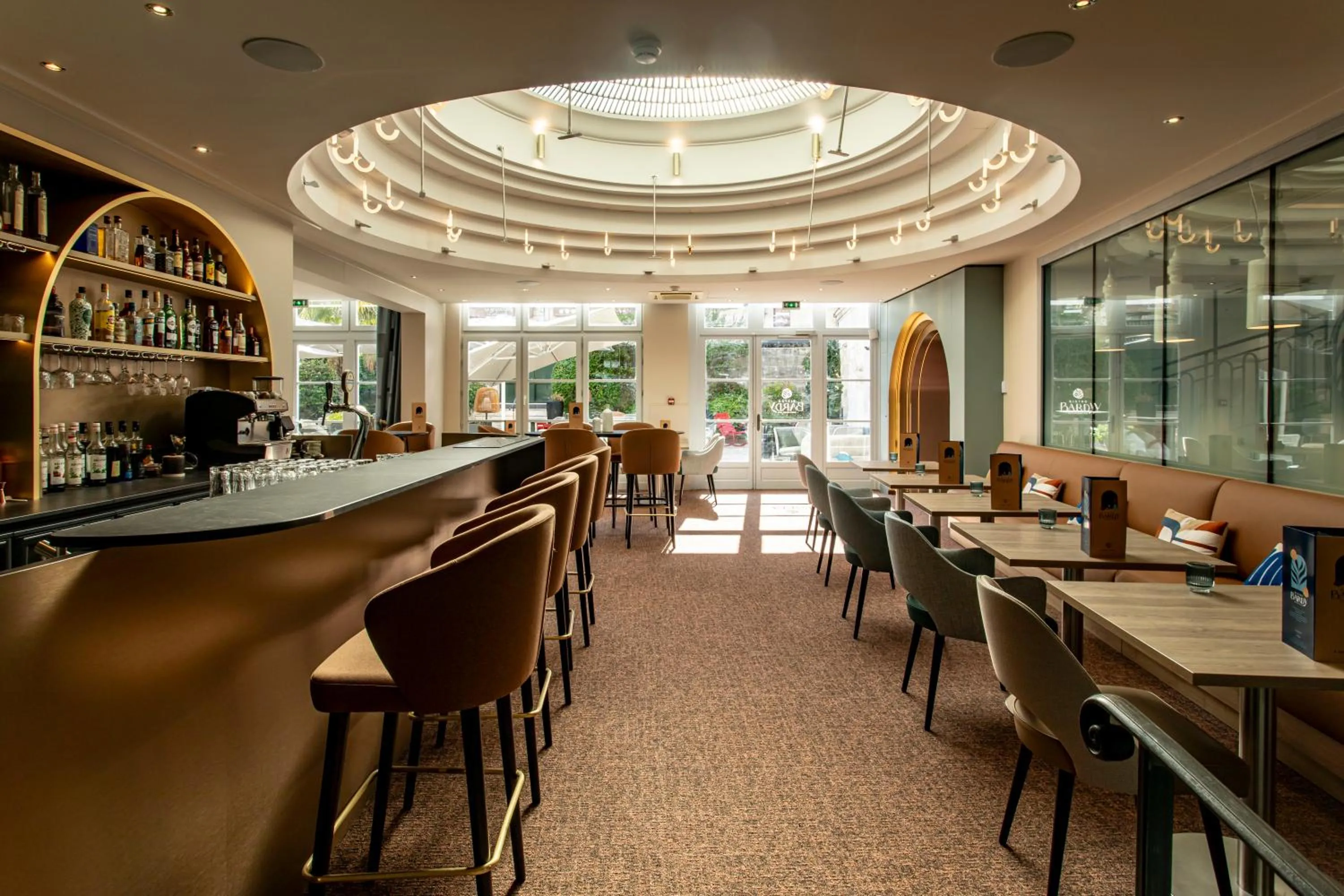 Restaurant/places to eat in Mercure Angoulême Hôtel de France