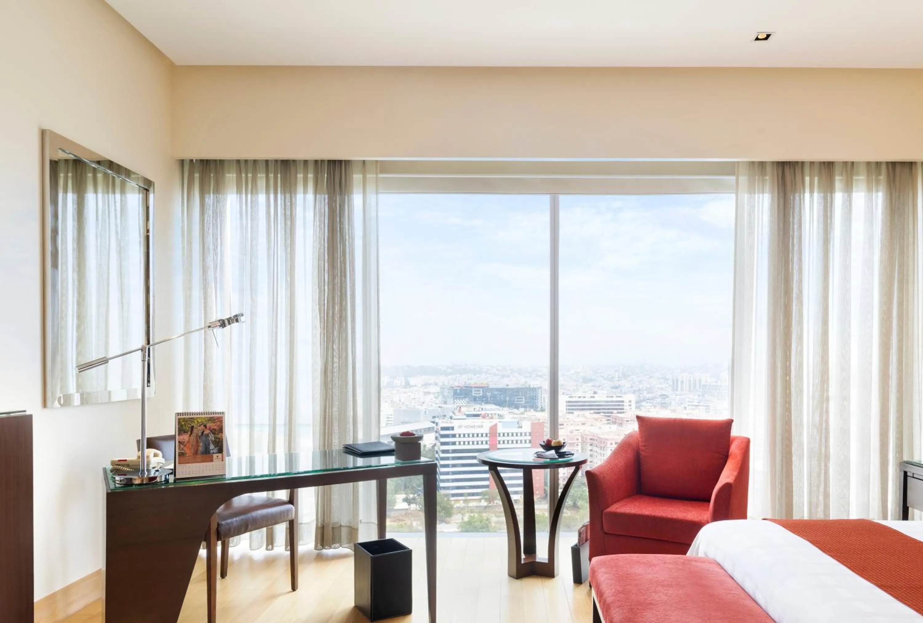 Bed in Trident Hyderabad