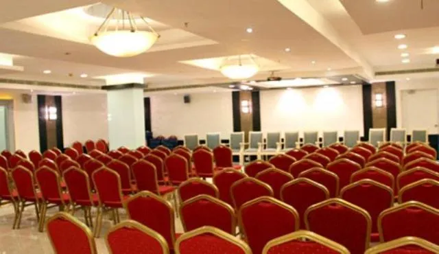 Business facilities in Hotel Southern Grand