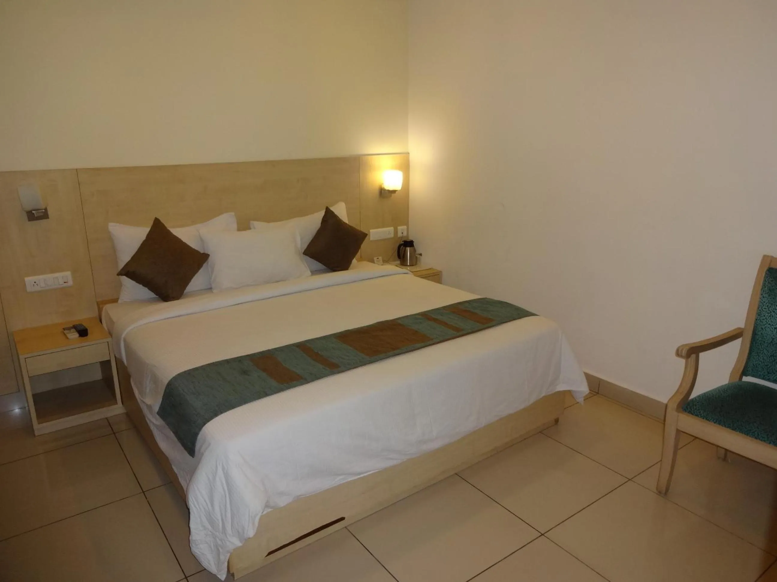 Photo of the whole room, Bed in Hotel Southern Grand