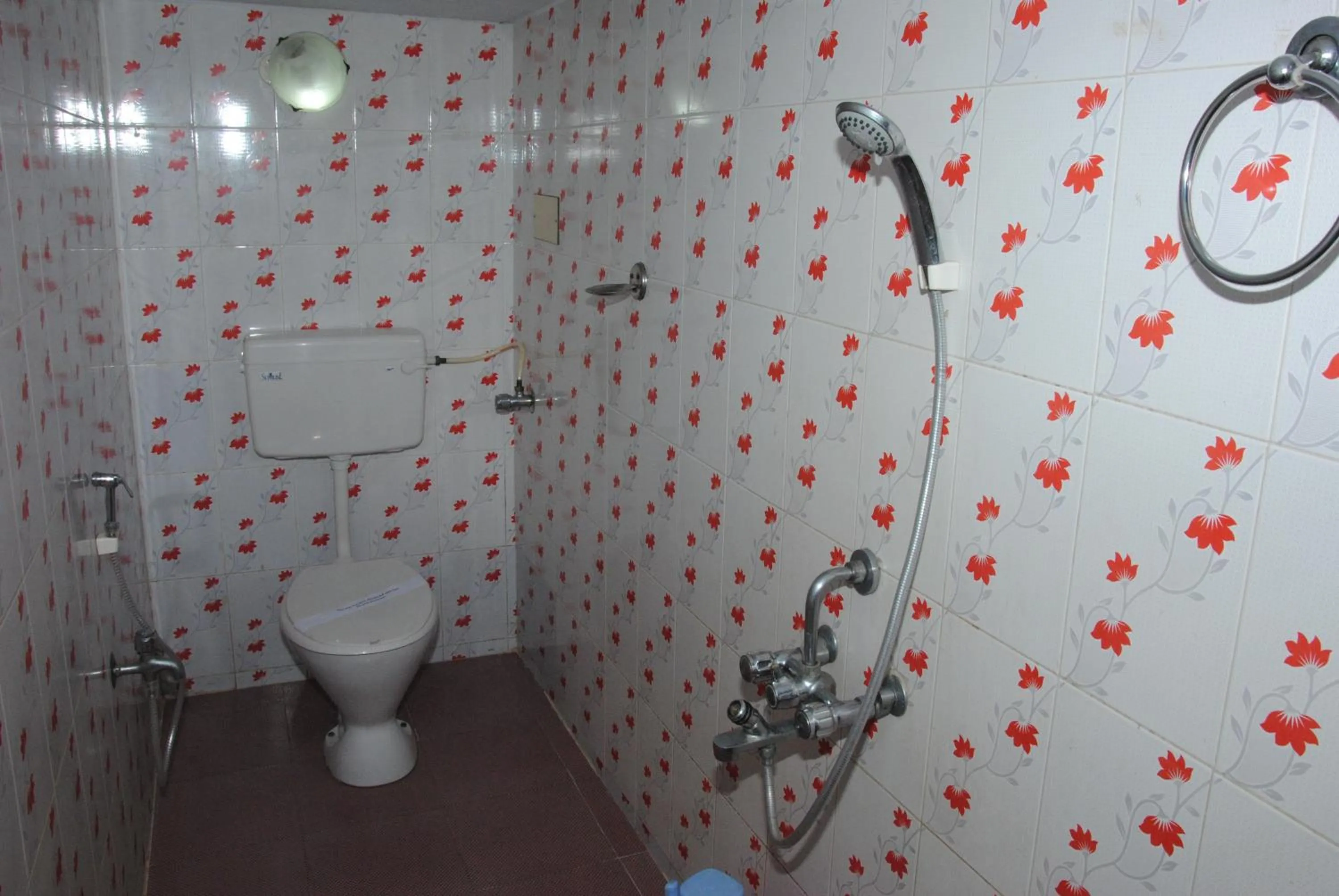 Bathroom in Just Guest House, Chennai Airport