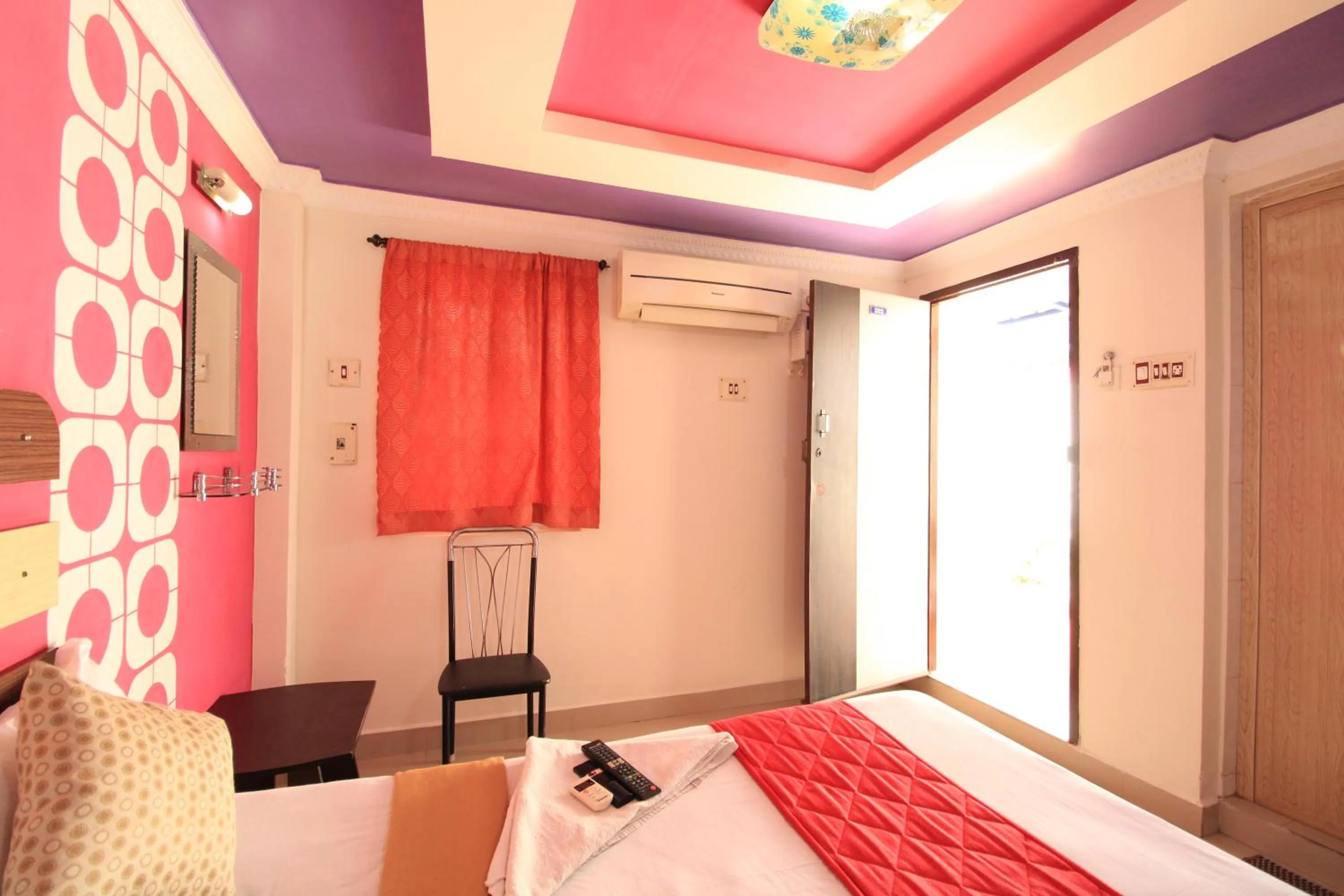 Bed in Just Guest House, Chennai Airport