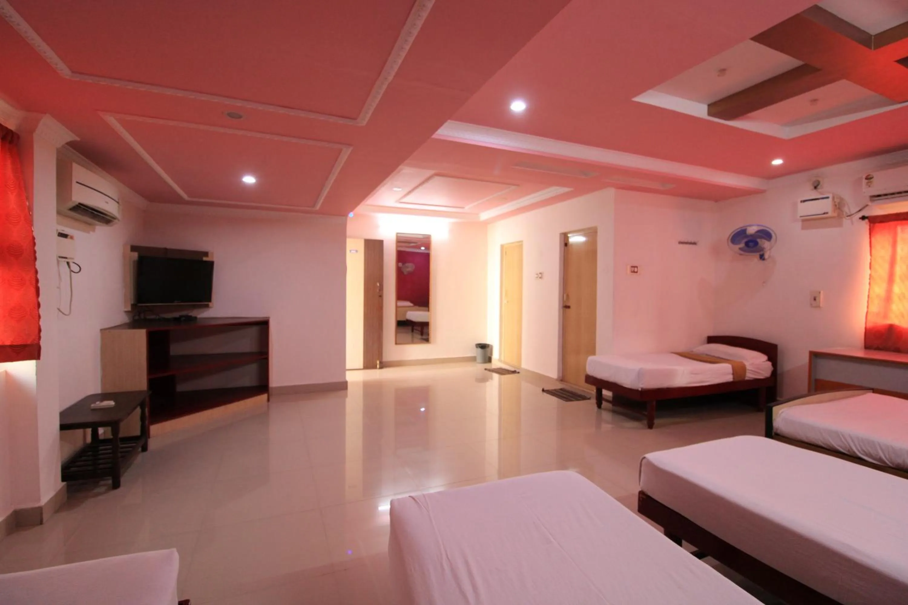 Bed in Just Guest House, Chennai Airport
