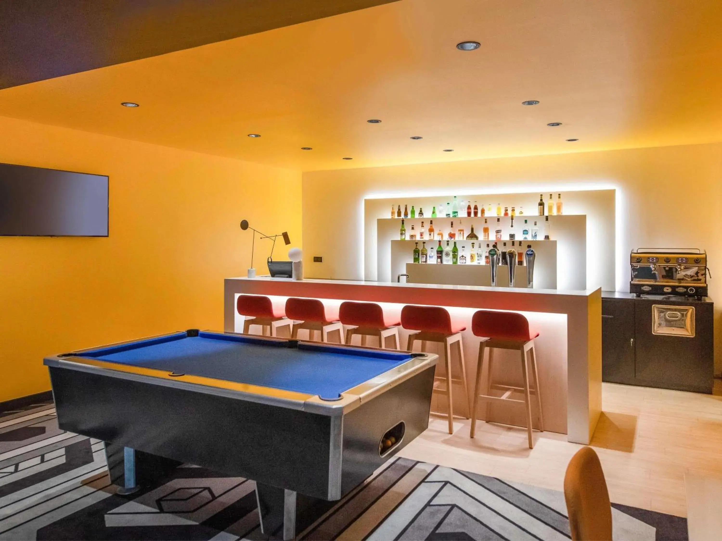 Property building in ibis Styles Avignon Sud Property building in ibis Styles Avignon Sud