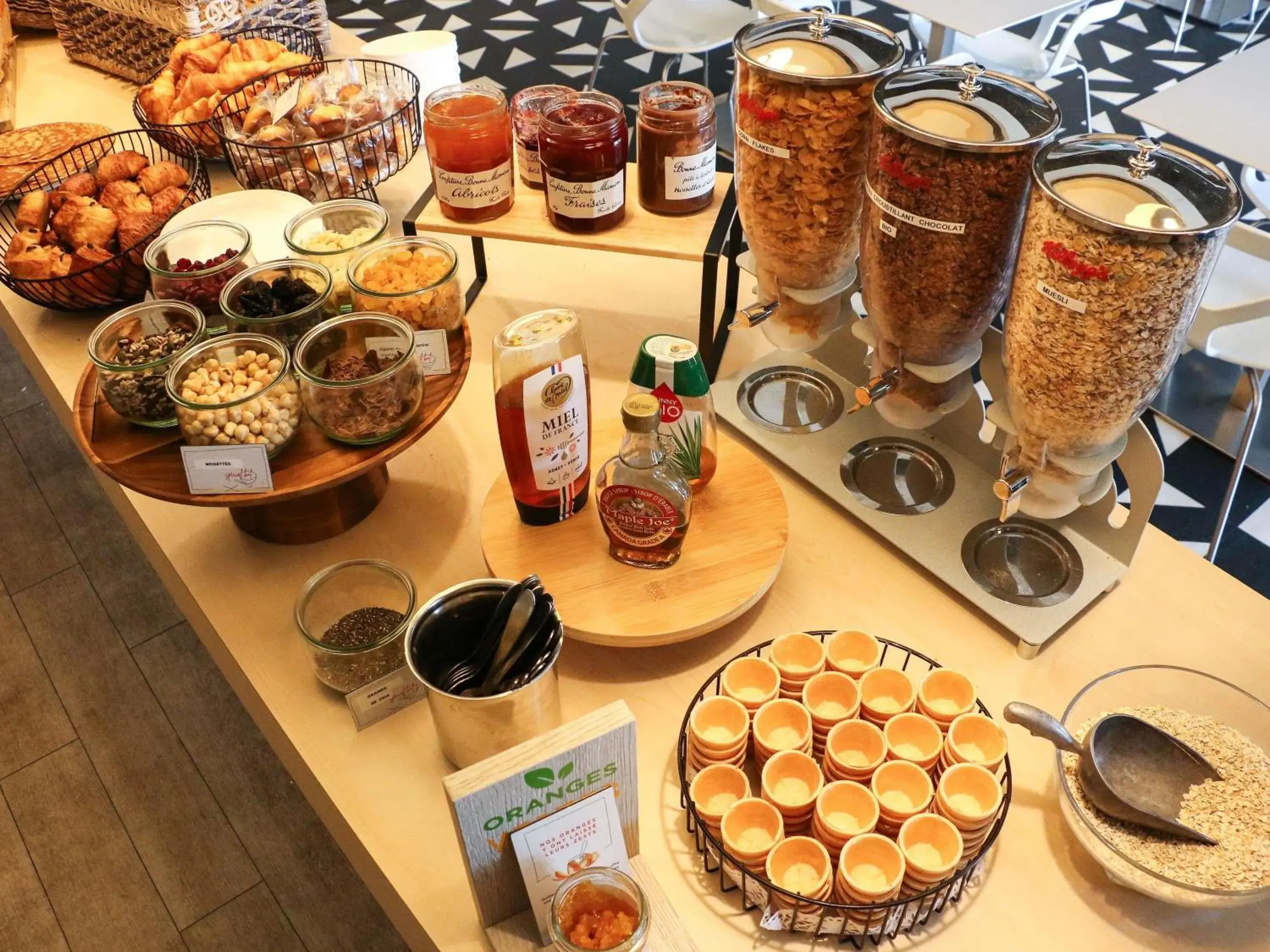 Breakfast in ibis Styles Avignon Sud Breakfast in ibis Styles Avignon Sud