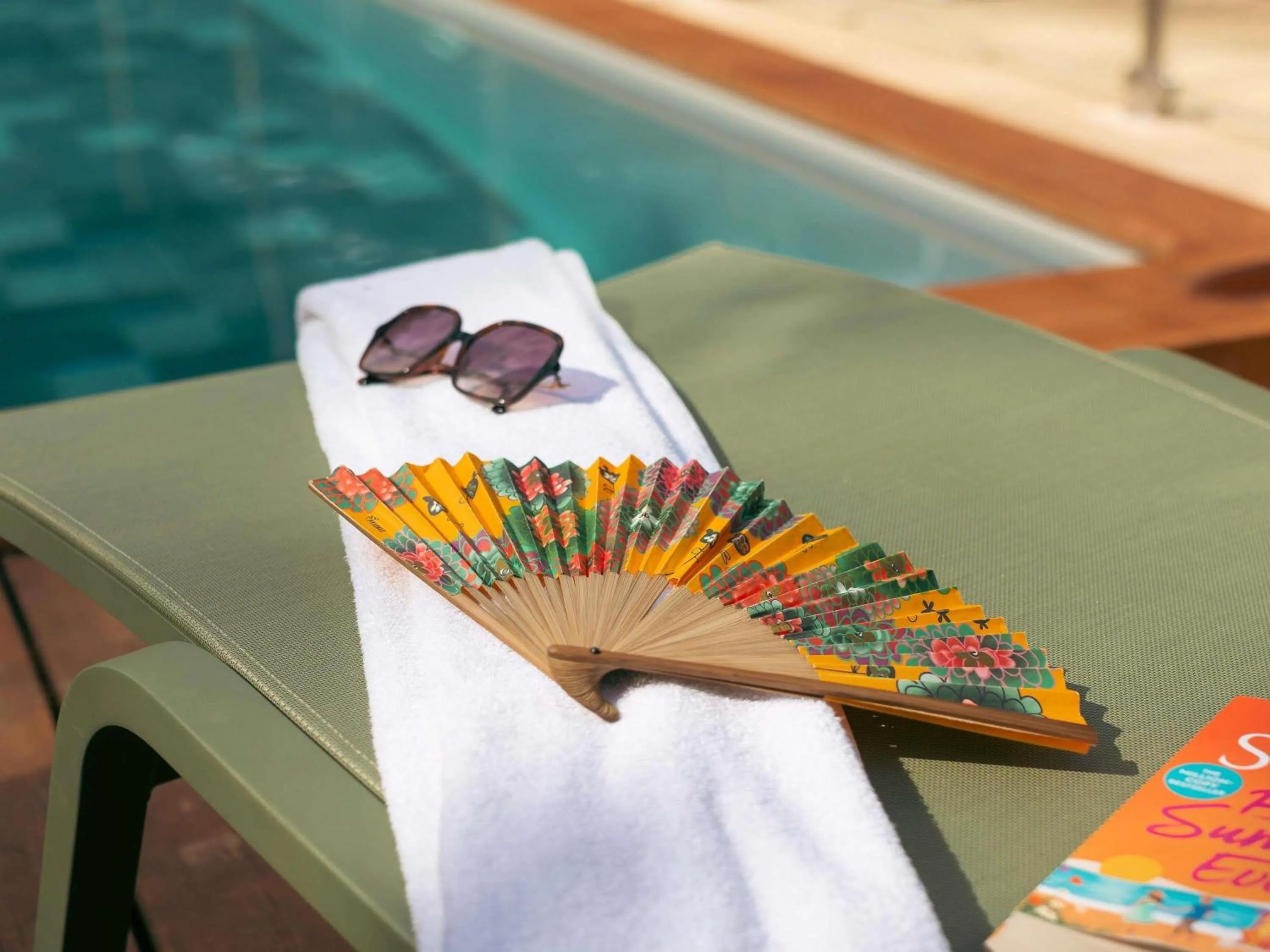 Pool view in Novotel La Rochelle Centre