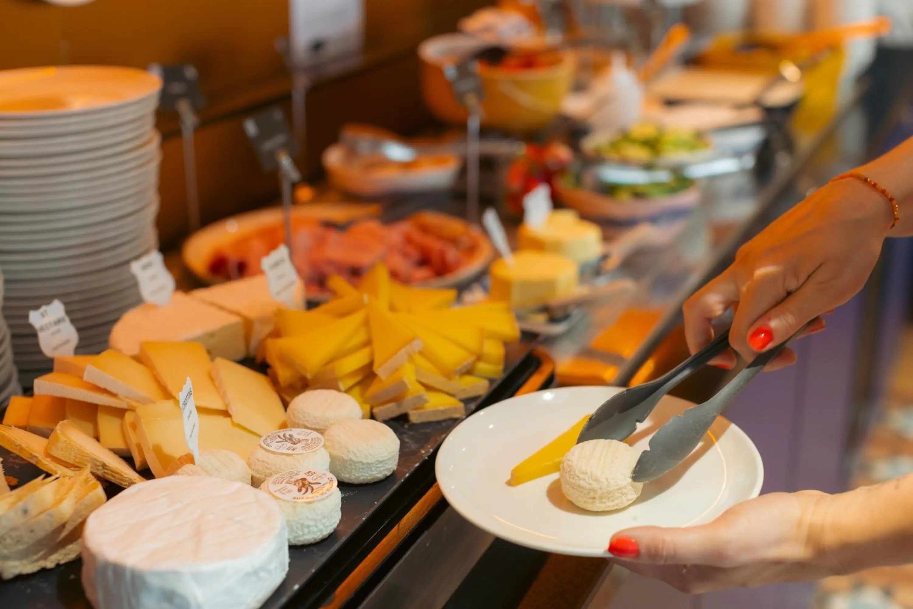 Breakfast in Novotel La Rochelle Centre