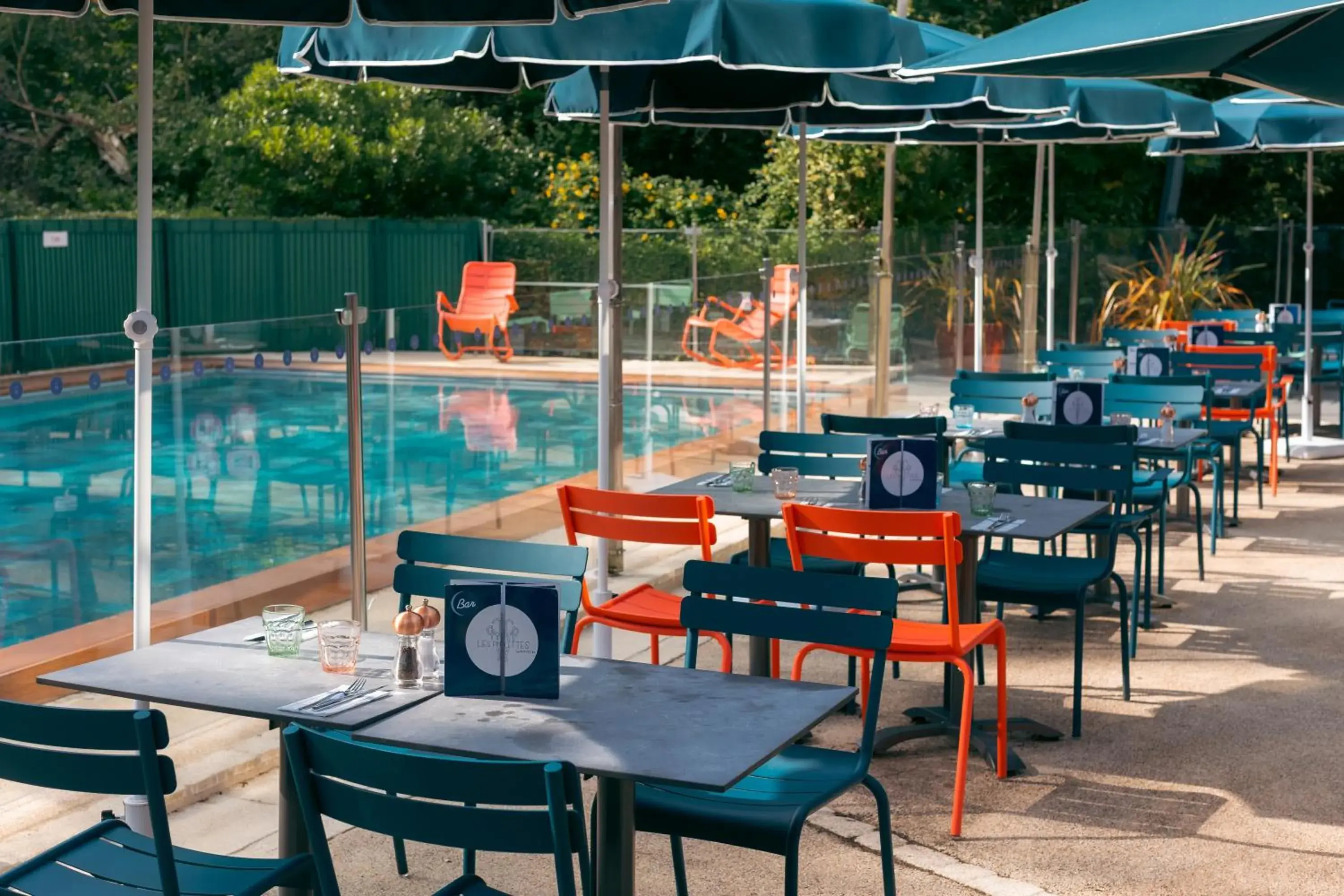 Swimming pool in Novotel La Rochelle Centre Swimming pool in Novotel La Rochelle Centre