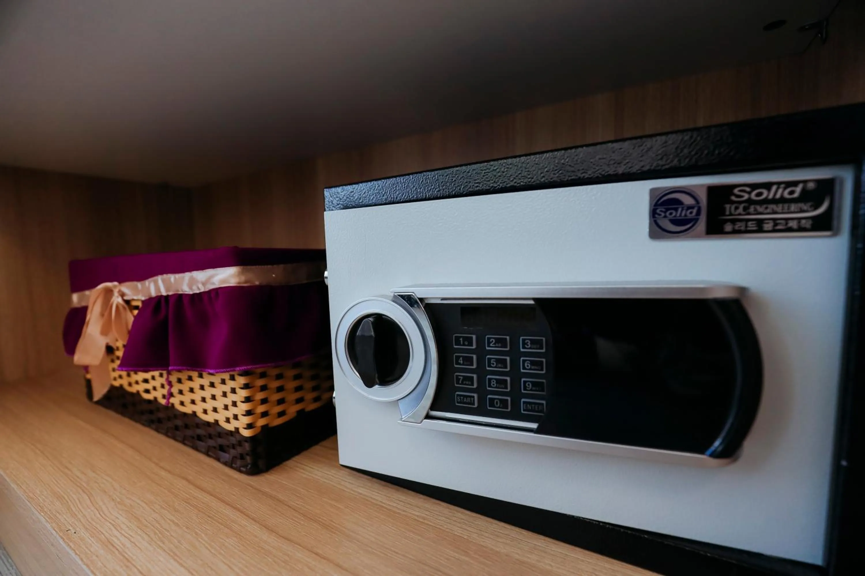 washing machine in Sweet Lavender Hotel