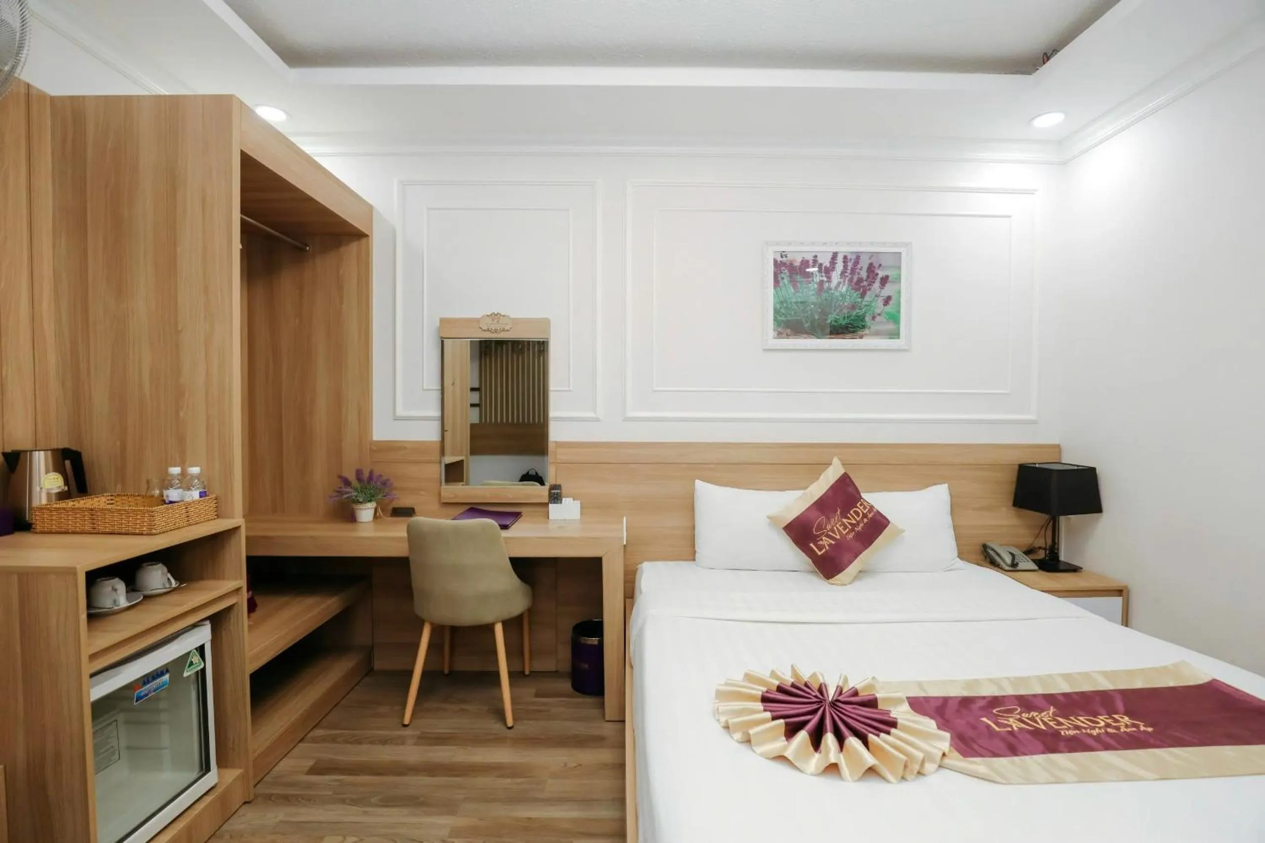 Bedroom, Bed in Sweet Lavender Hotel